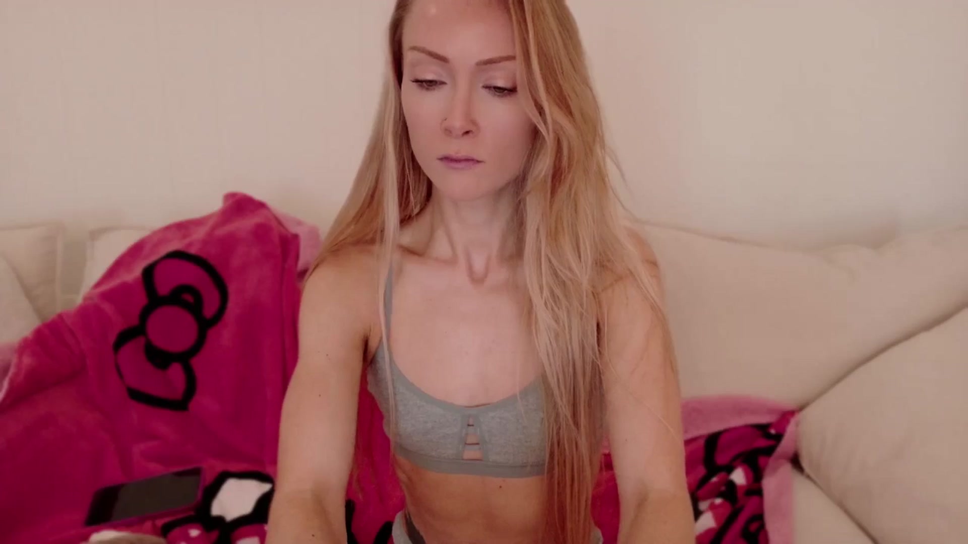 Gallery image thumbnail from xSadiexBlairx's myfreecams stream on, 09/30/2025, 19:37 image 3 of 20
