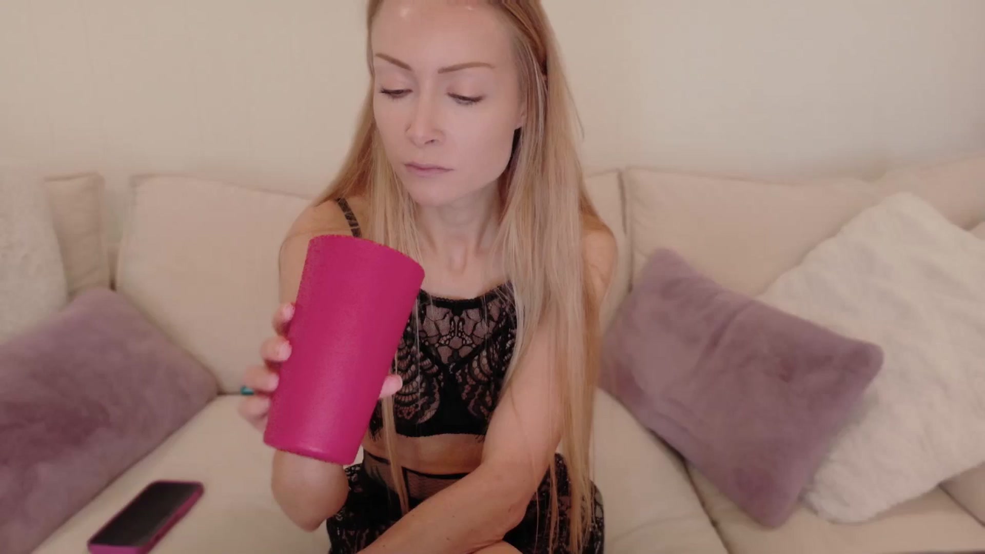 Gallery image thumbnail from xSadiexBlairx's myfreecams stream on, 10/02/2025, 19:48 image 6 of 20