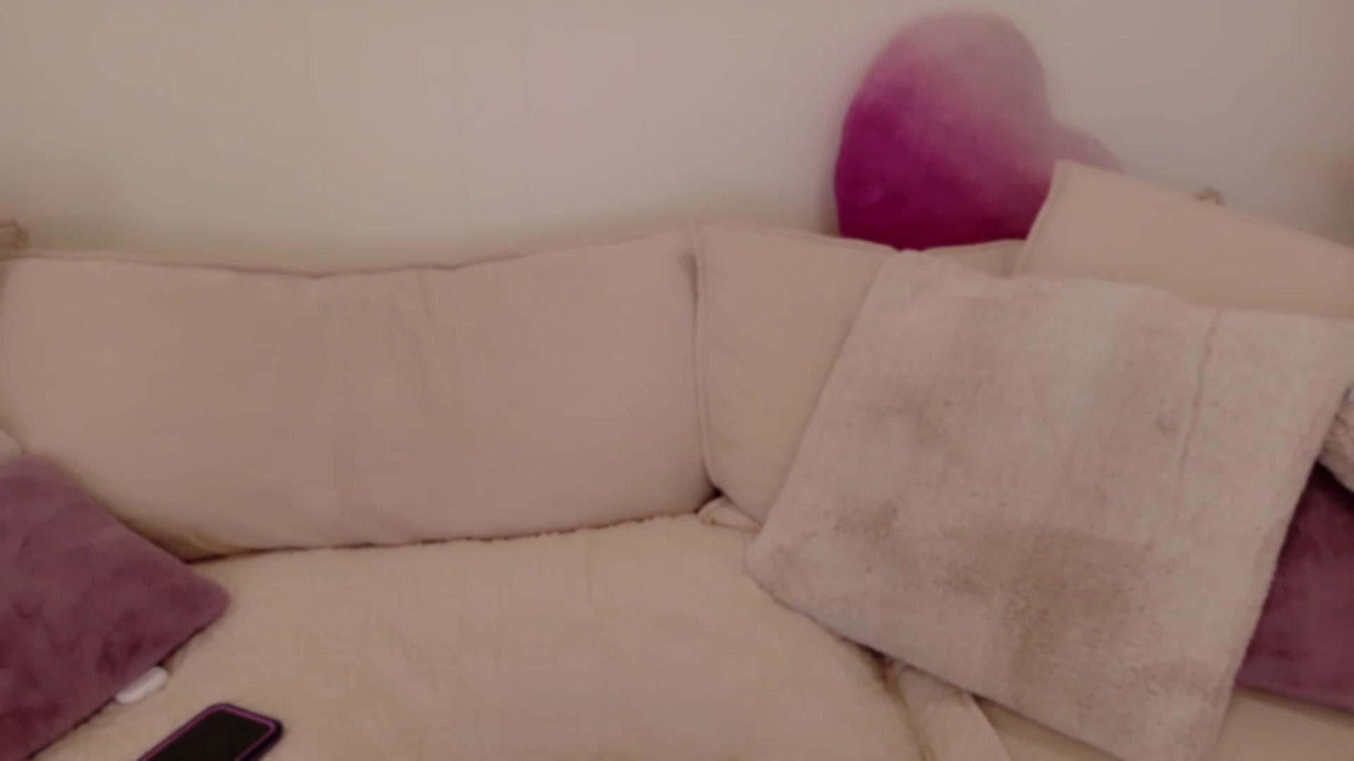 Gallery image thumbnail from xSadiexBlairx's myfreecams stream on, 10/16/2025, 19:34 image 15 of 20