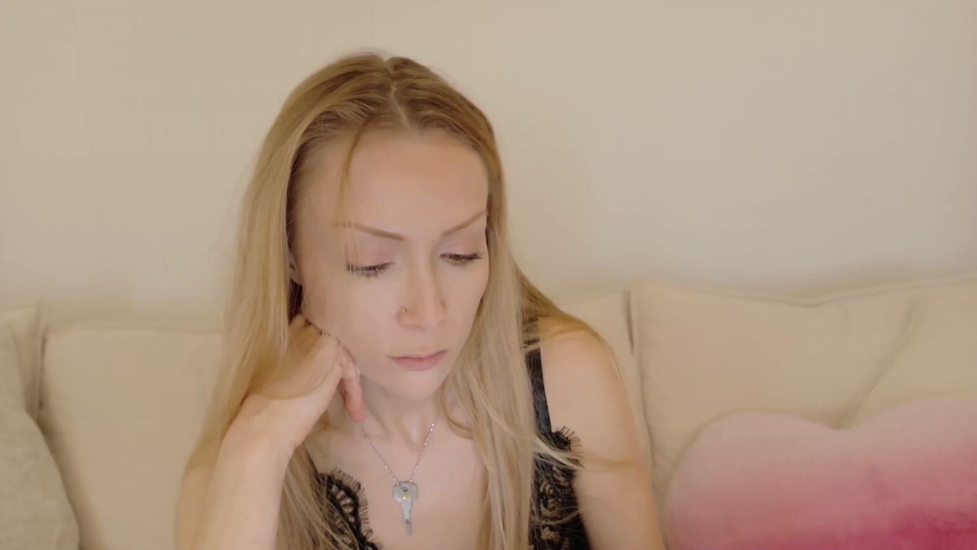 Gallery image thumbnail from xSadiexBlairx's myfreecams stream on, 10/23/2025, 19:02 image 4 of 20