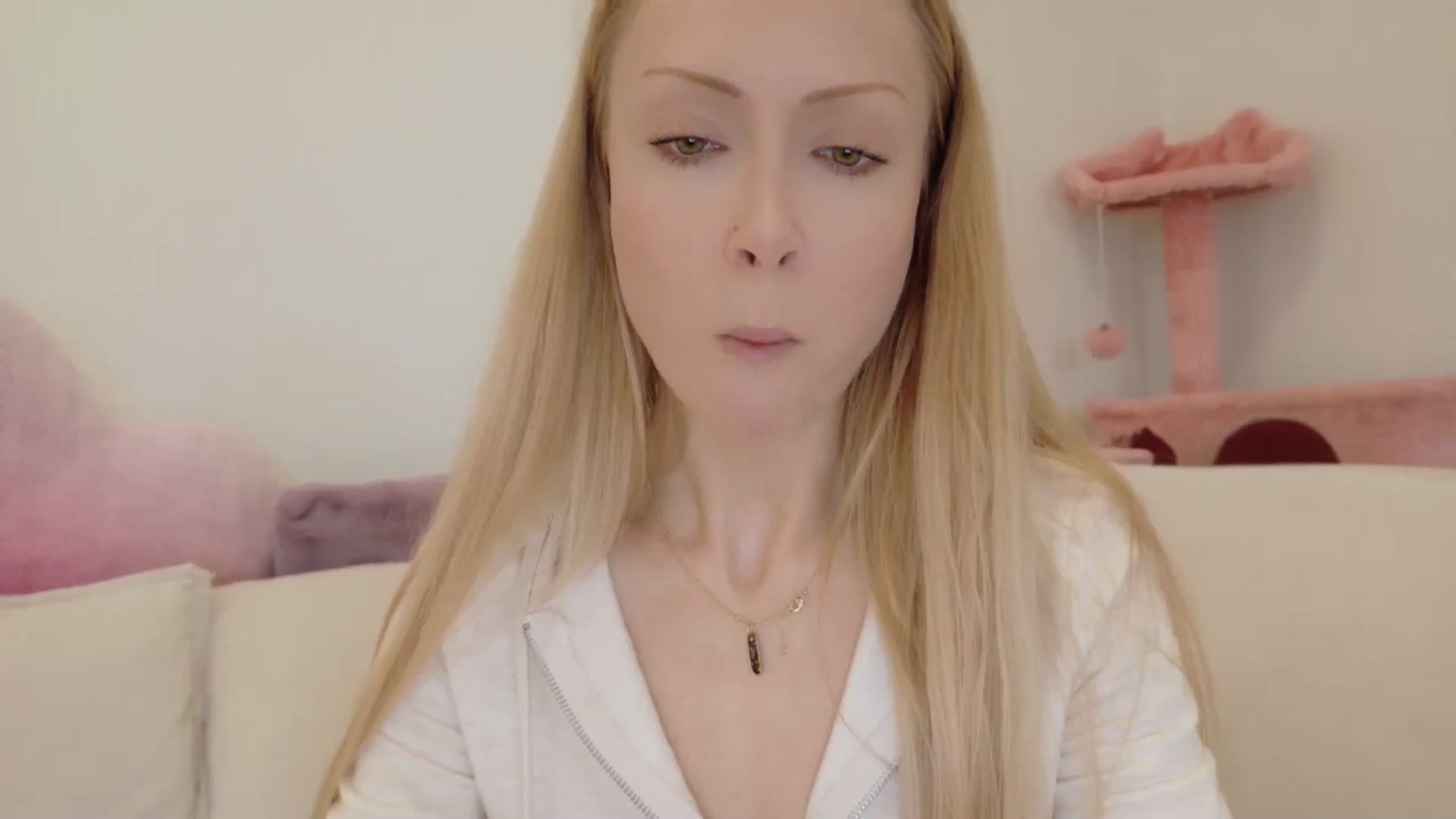 Gallery image thumbnail from xSadiexBlairx's myfreecams stream on, 11/05/2025, 18:05 image 14 of 20