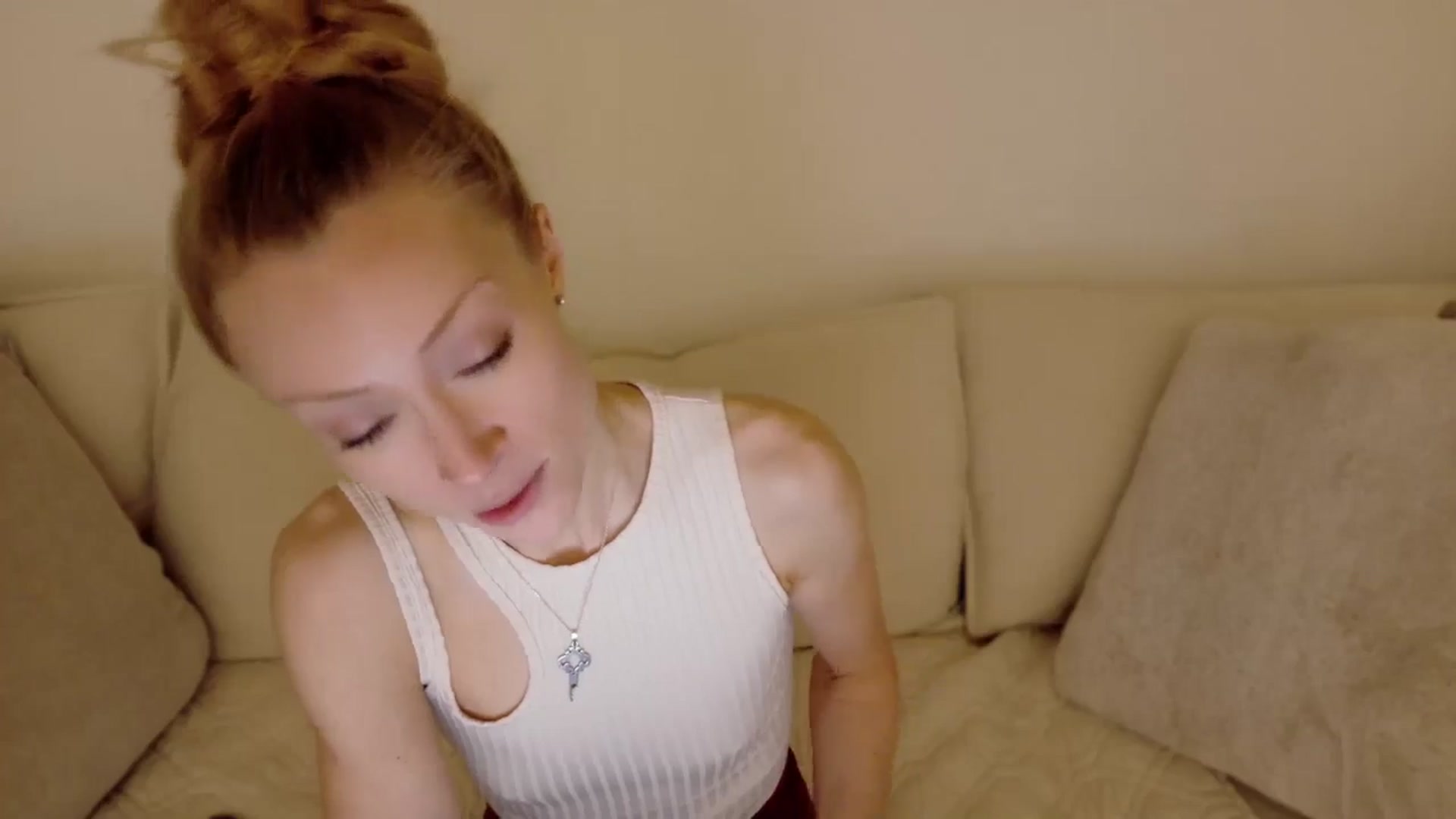 Gallery image thumbnail from xSadiexBlairx's myfreecams stream on, 11/10/2025, 22:12 image 18 of 20