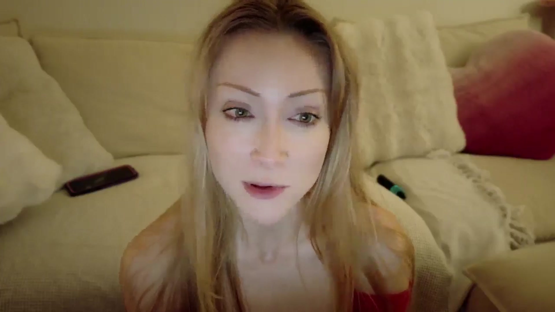 Gallery image thumbnail from xSadiexBlairx's myfreecams stream on, 01/06/2026, 03:05 image 16 of 20