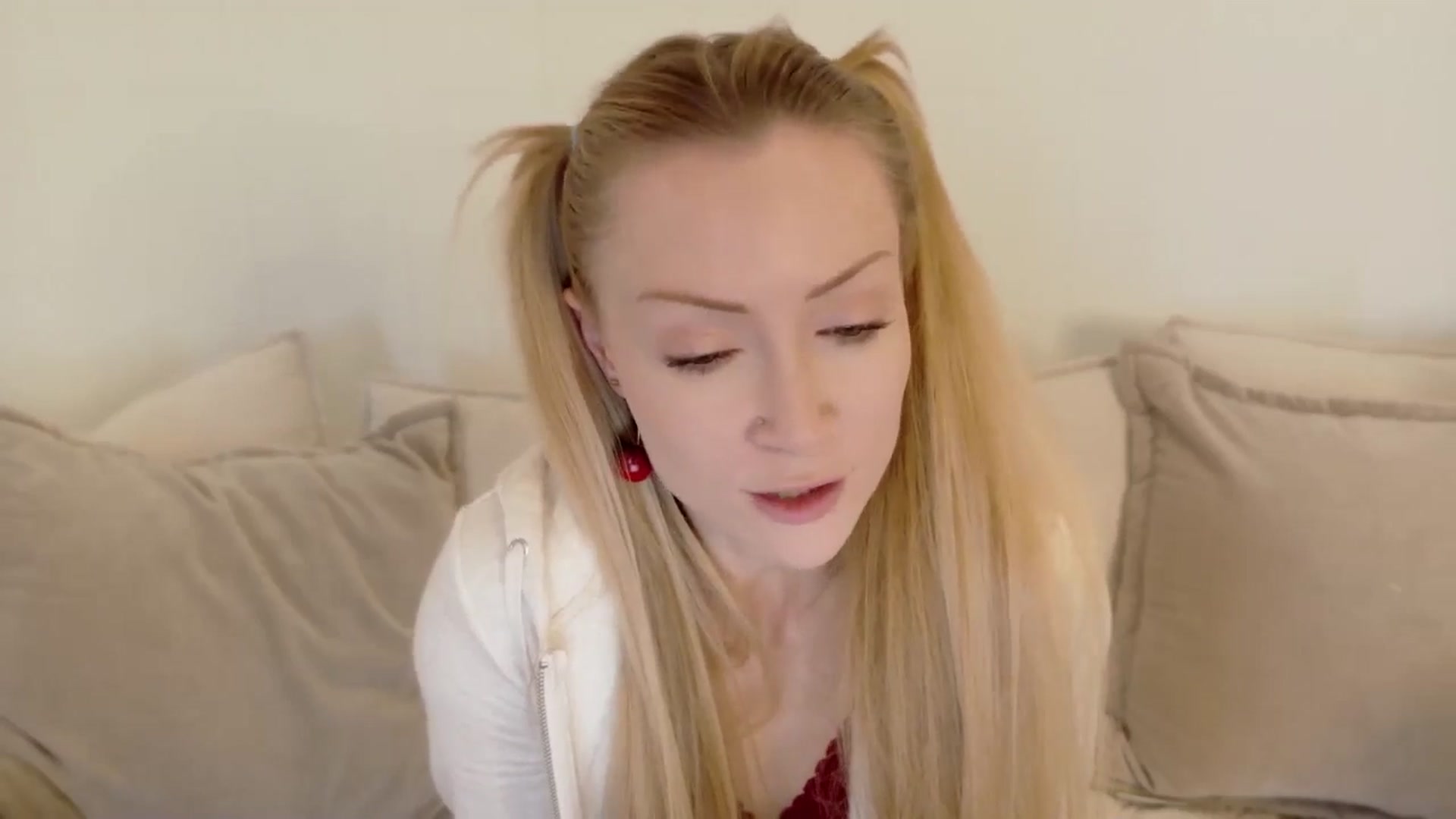 Gallery image thumbnail from xSadiexBlairx's myfreecams stream on, 01/15/2026, 18:45 image 7 of 20