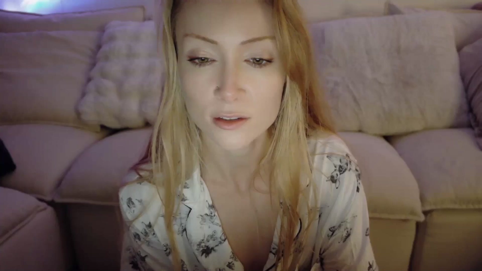 Gallery image thumbnail from xSadiexBlairx's myfreecams stream on, 02/17/2026, 03:05 image 1 of 20