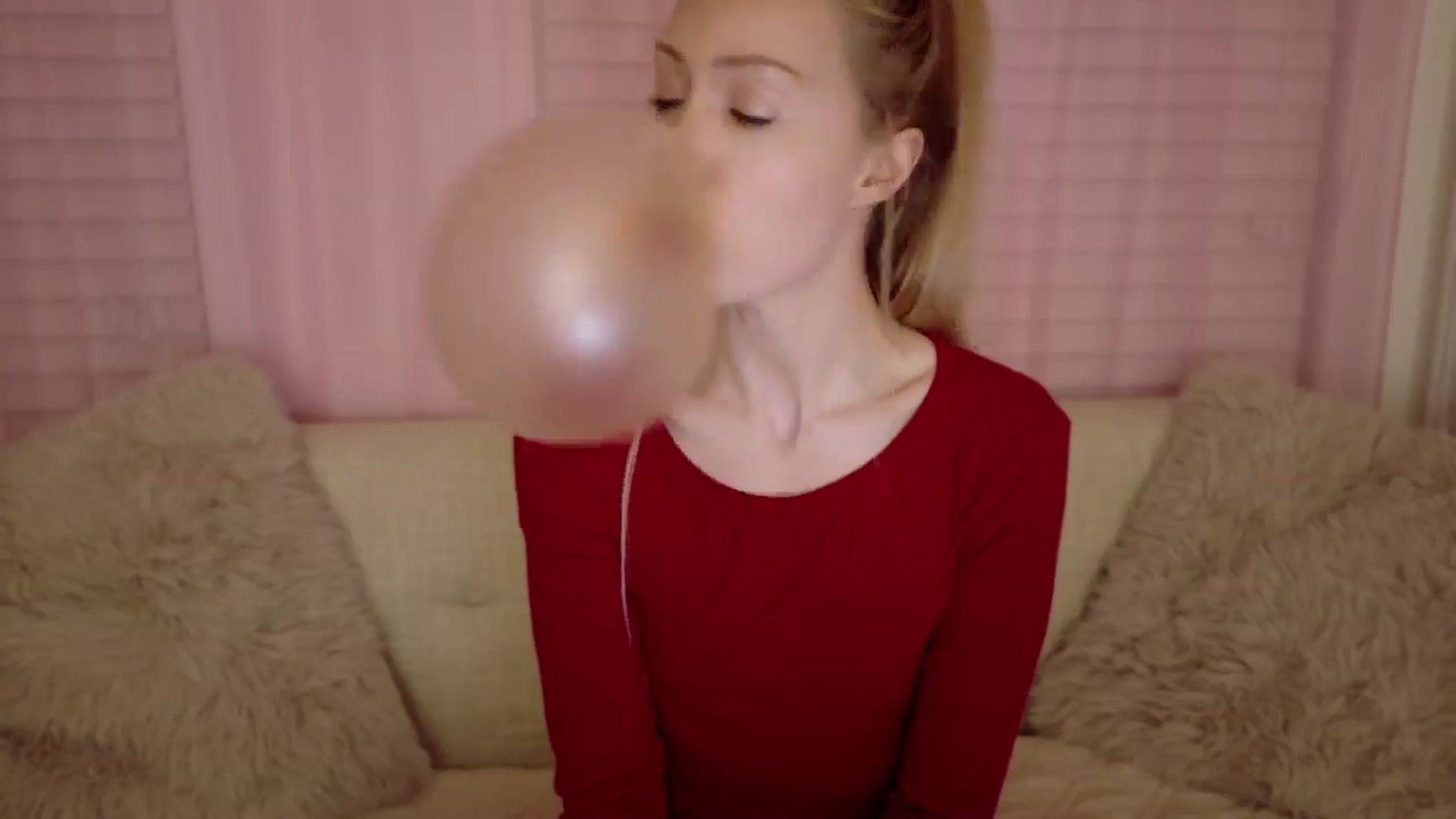 Gallery image thumbnail from xSadiexBlairx's myfreecams stream on, 02/19/2026, 02:50 image 12 of 20