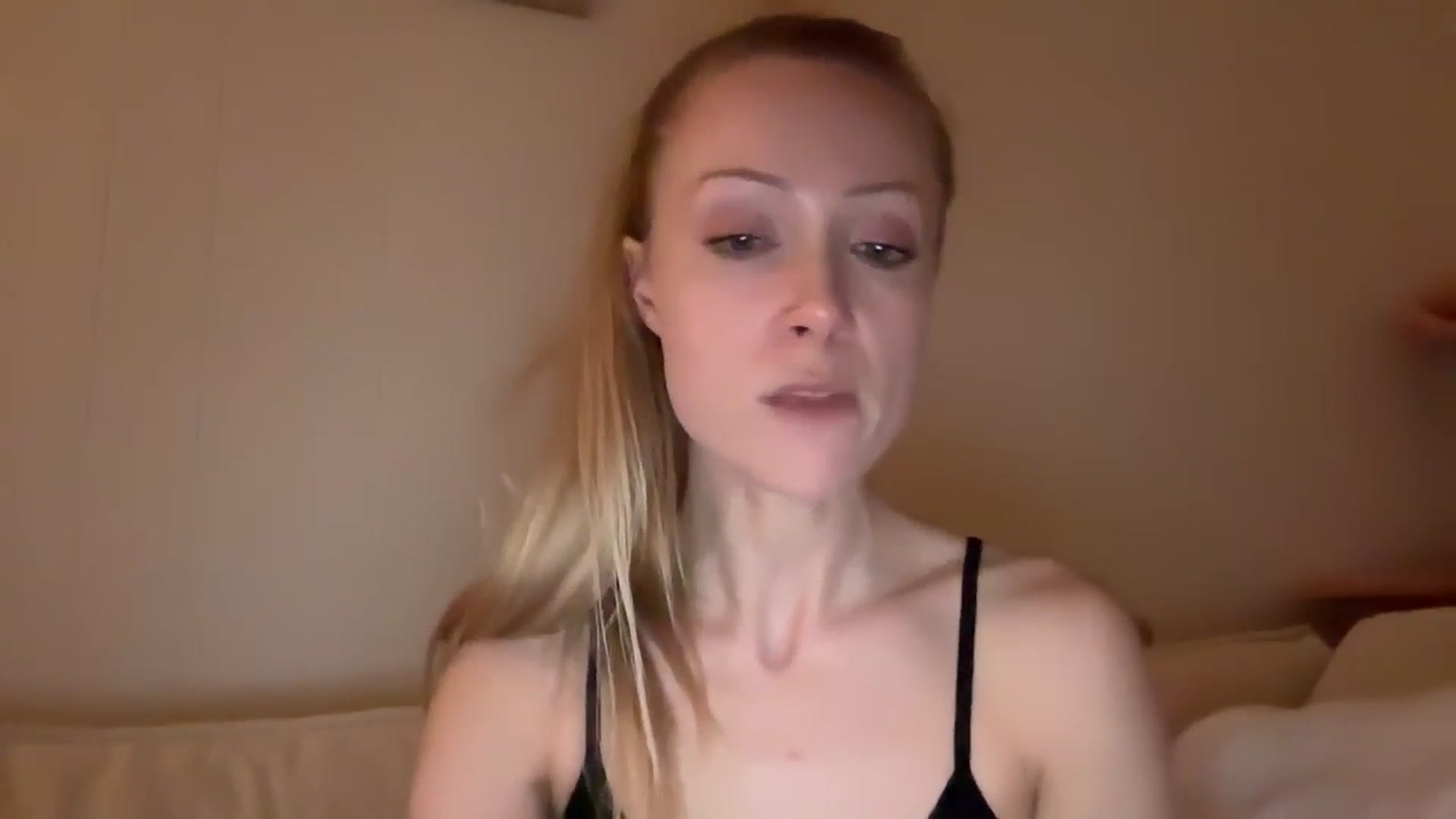 Gallery image thumbnail from xSadiexBlairx's myfreecams stream on, 03/05/2026, 02:50 image 13 of 20