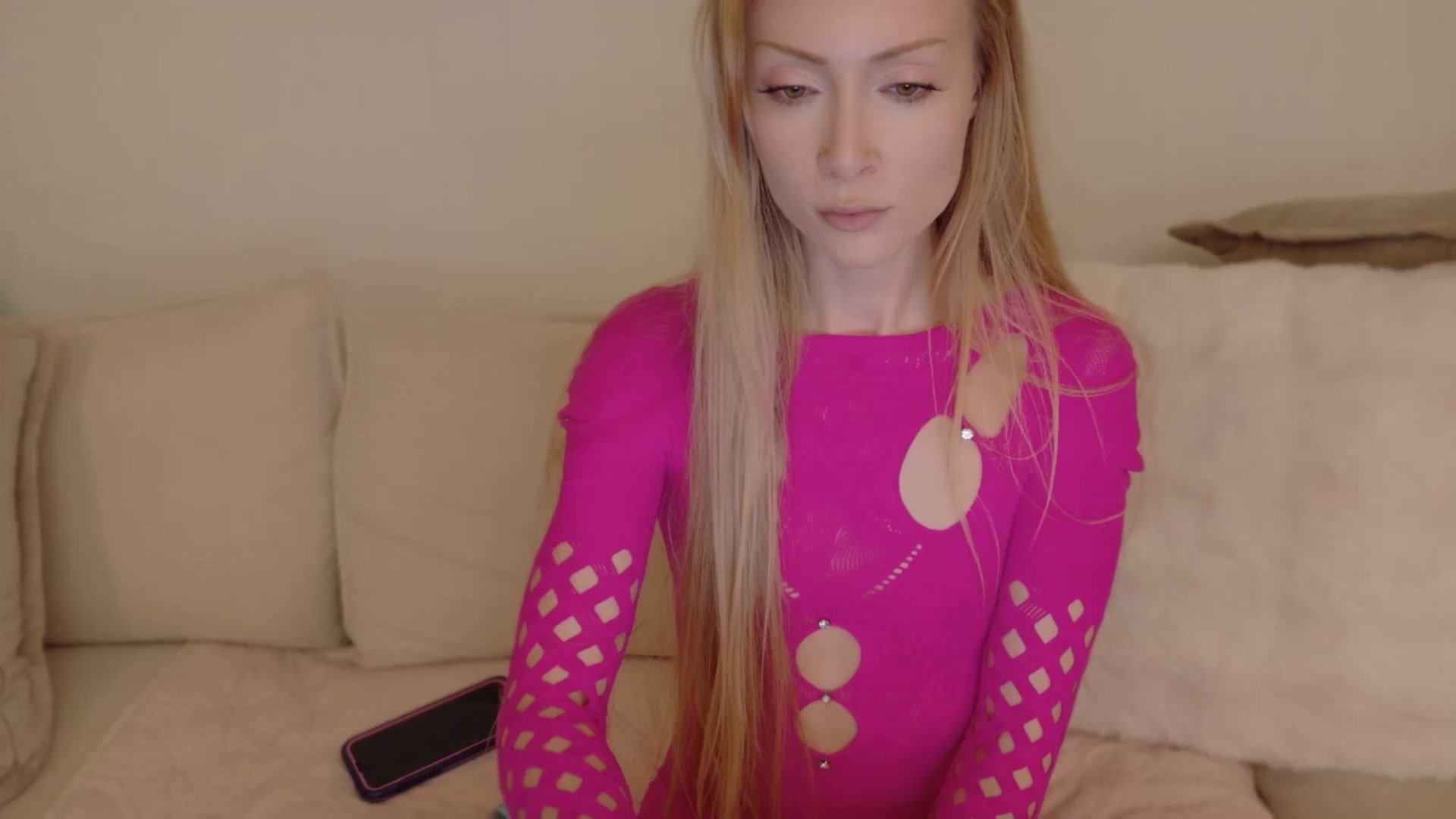 Gallery image thumbnail from xSadiexBlairx's myfreecams stream on, 03/29/2026, 01:20 image 20 of 20