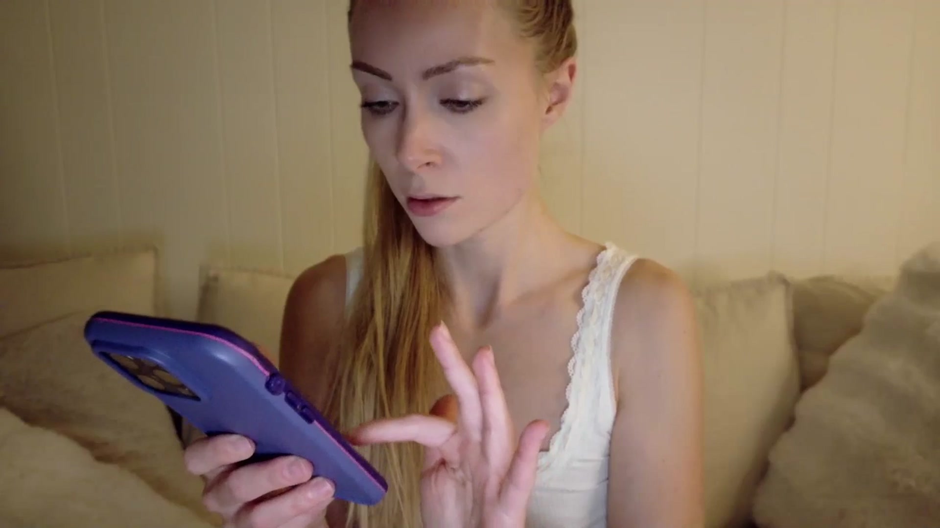 Gallery image thumbnail from xSadiexBlairx's myfreecams stream on, 04/22/2026, 02:59 image 9 of 20