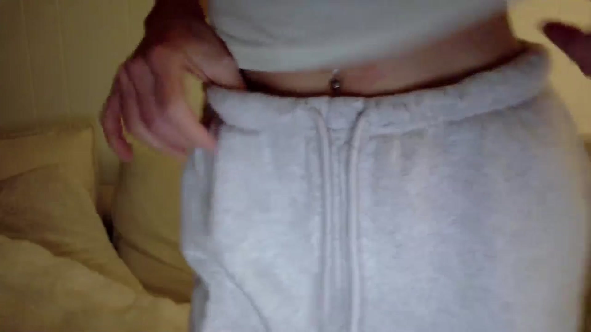 Gallery image thumbnail from xSadiexBlairx's myfreecams stream on, 04/22/2026, 02:59 image 15 of 20