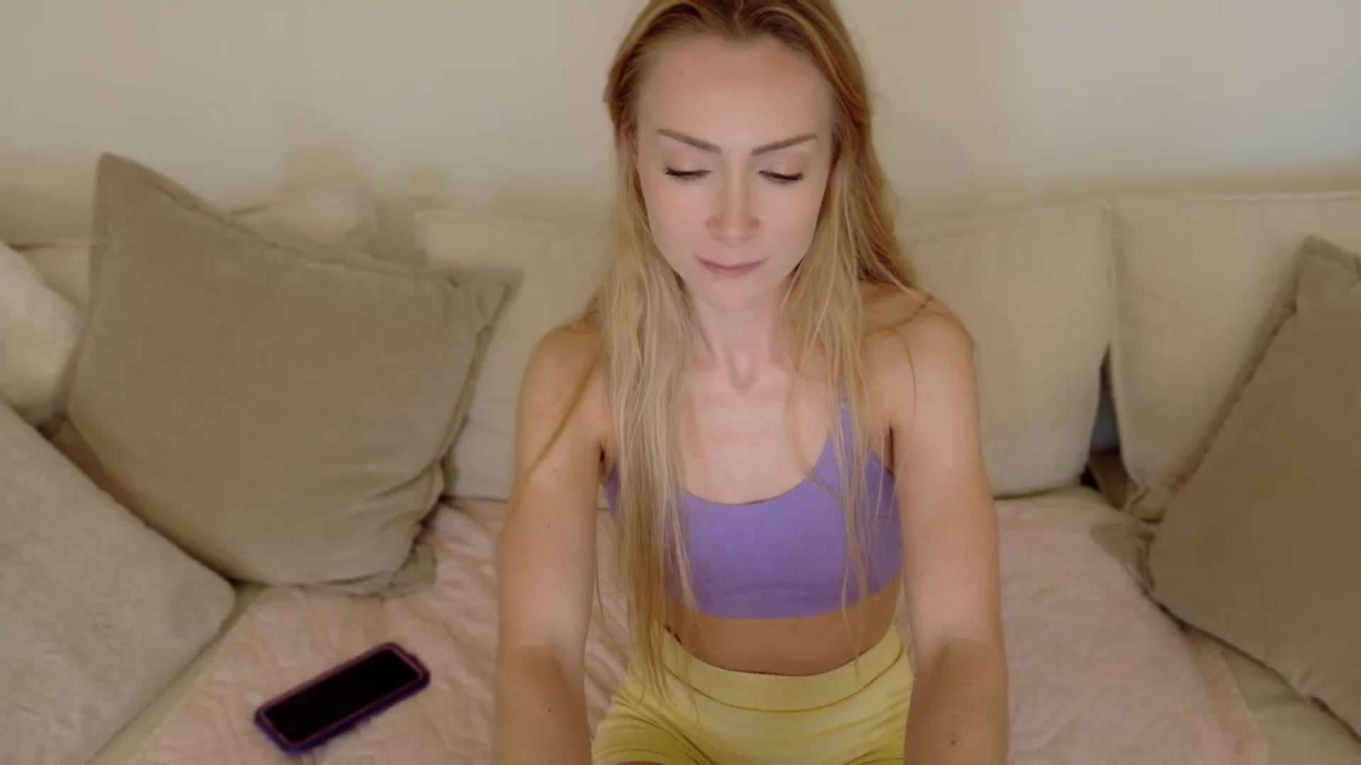 Gallery image thumbnail from xSadiexBlairx's myfreecams stream on, 04/26/2026, 22:06 image 16 of 20