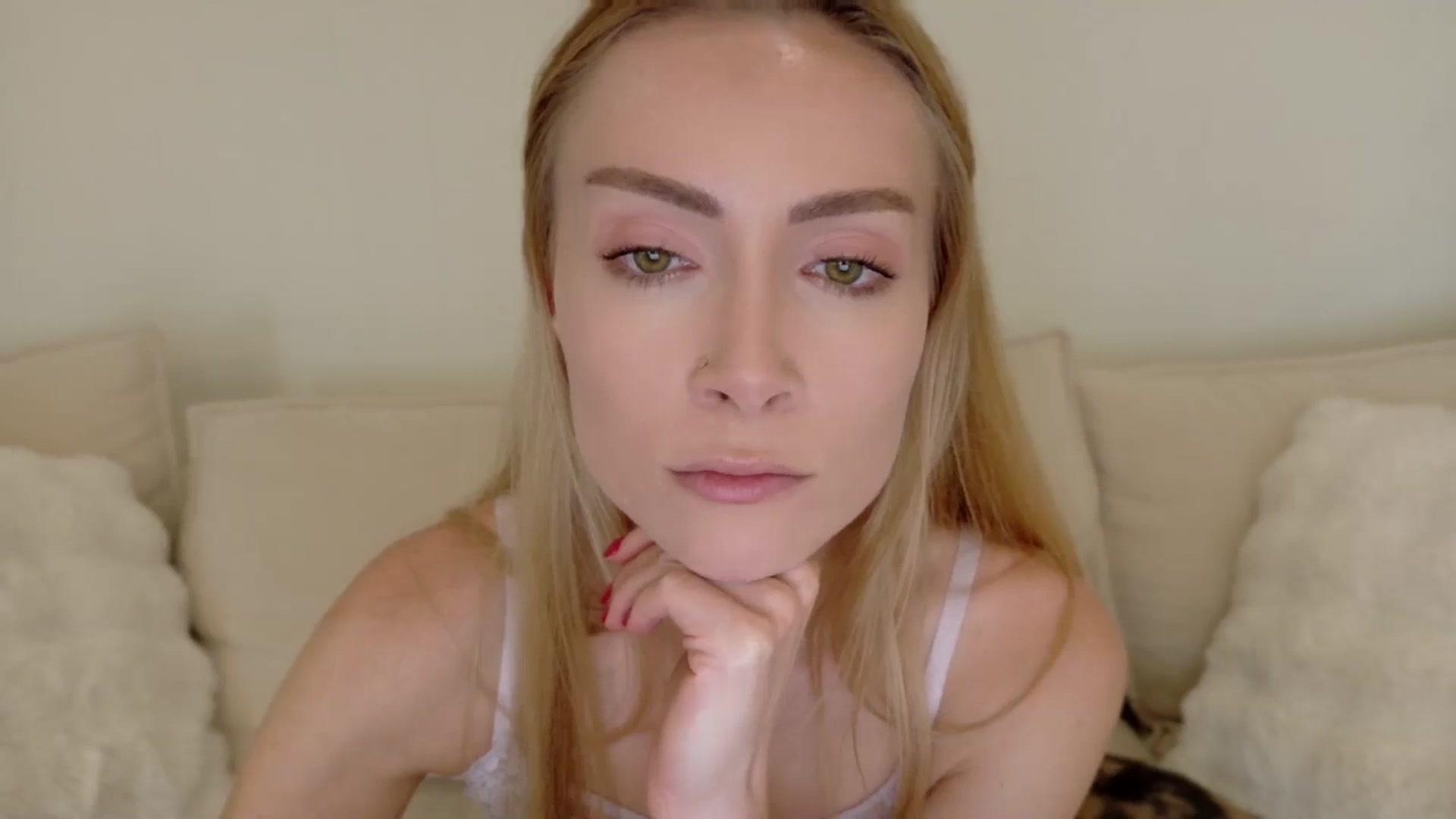 Gallery image thumbnail from xSadiexBlairx's myfreecams stream on, 05/06/2026, 20:46 image 14 of 20