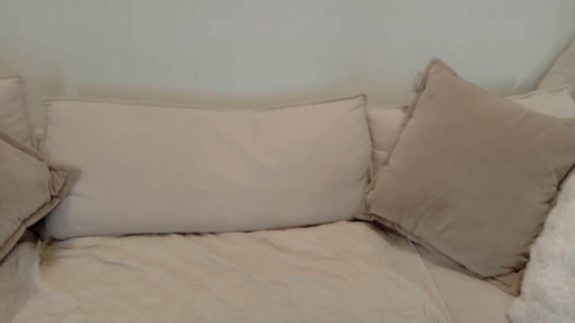 Gallery image thumbnail from xSadiexBlairx's myfreecams stream on, 05/07/2026, 18:14 image 19 of 20