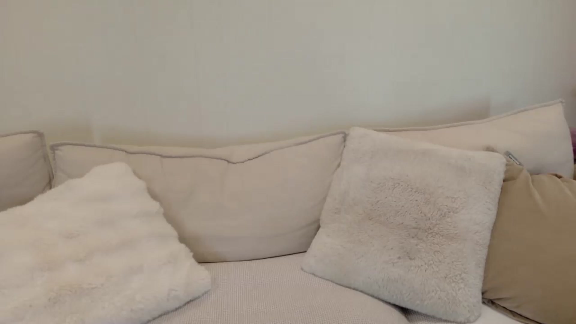 Gallery image thumbnail from xSadiexBlairx's myfreecams stream on, 05/25/2026, 18:28 image 15 of 20