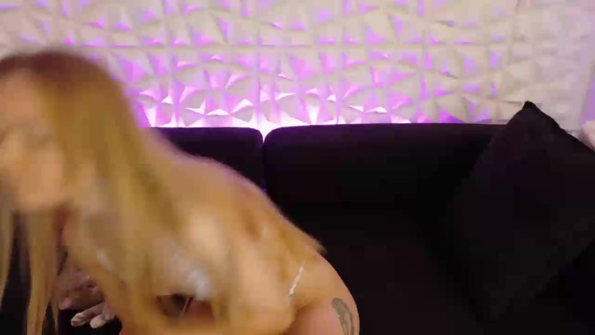 Gallery image thumbnail from xSadiexBlairx's myfreecams stream on, 05/29/2026, 18:06 image 7 of 20