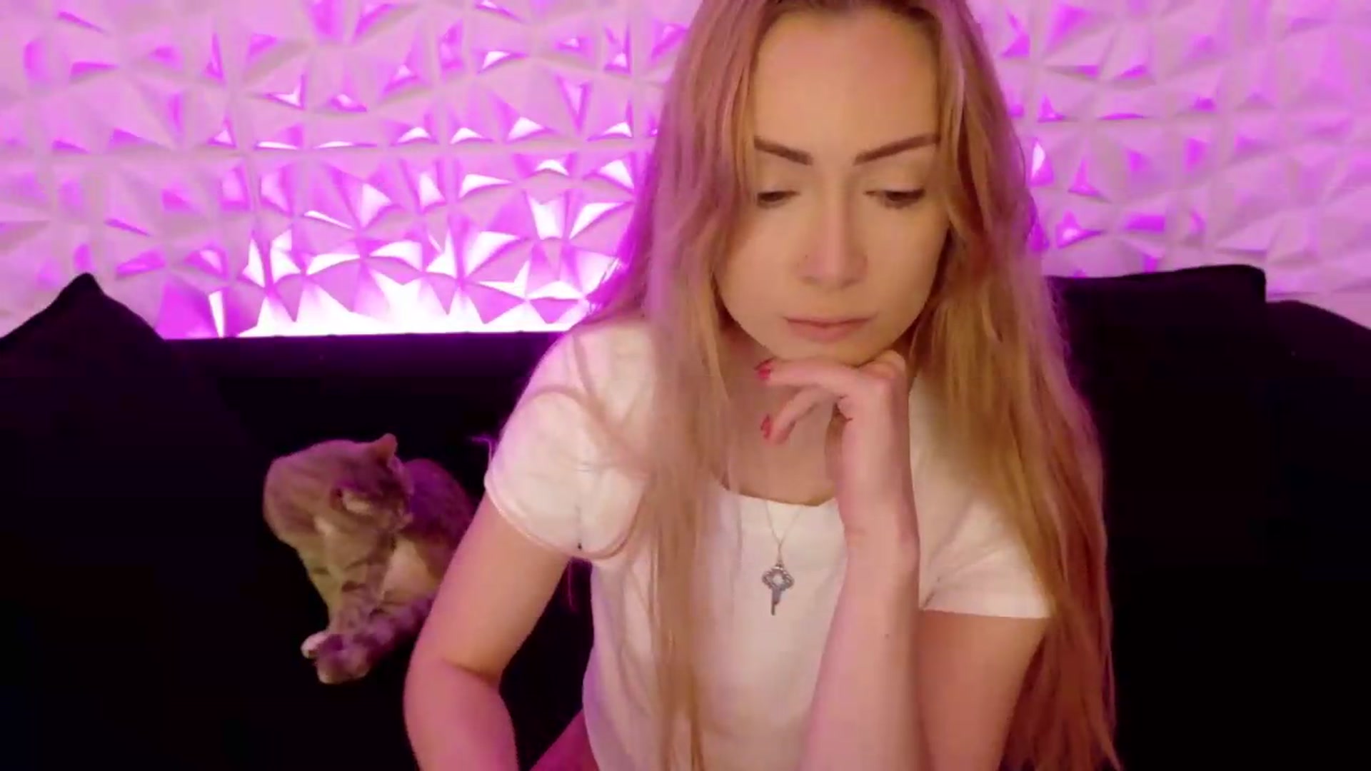 Gallery image thumbnail from xSadiexBlairx's myfreecams stream on, 06/09/2026, 18:55 image 8 of 20