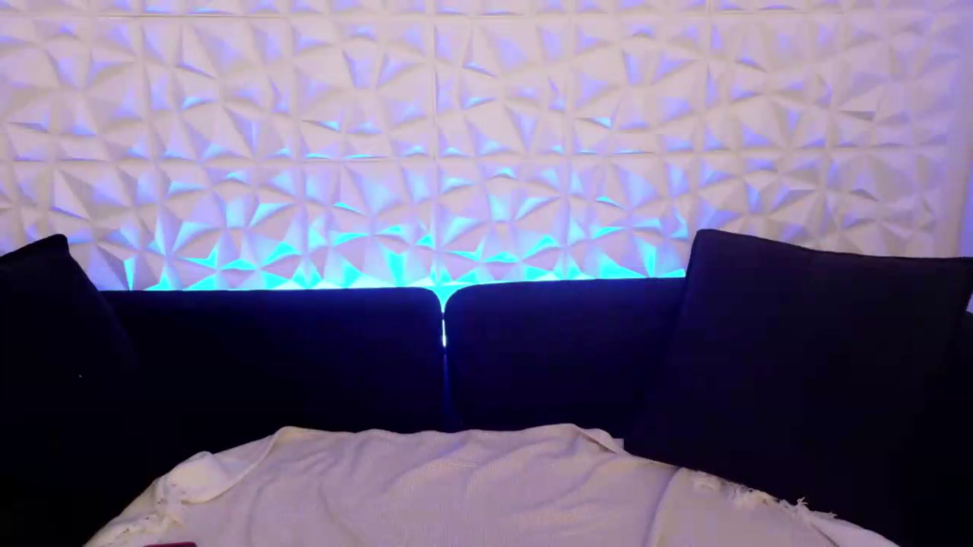 Gallery image thumbnail from xSadiexBlairx's myfreecams stream on, 06/20/2026, 02:20 image 16 of 20