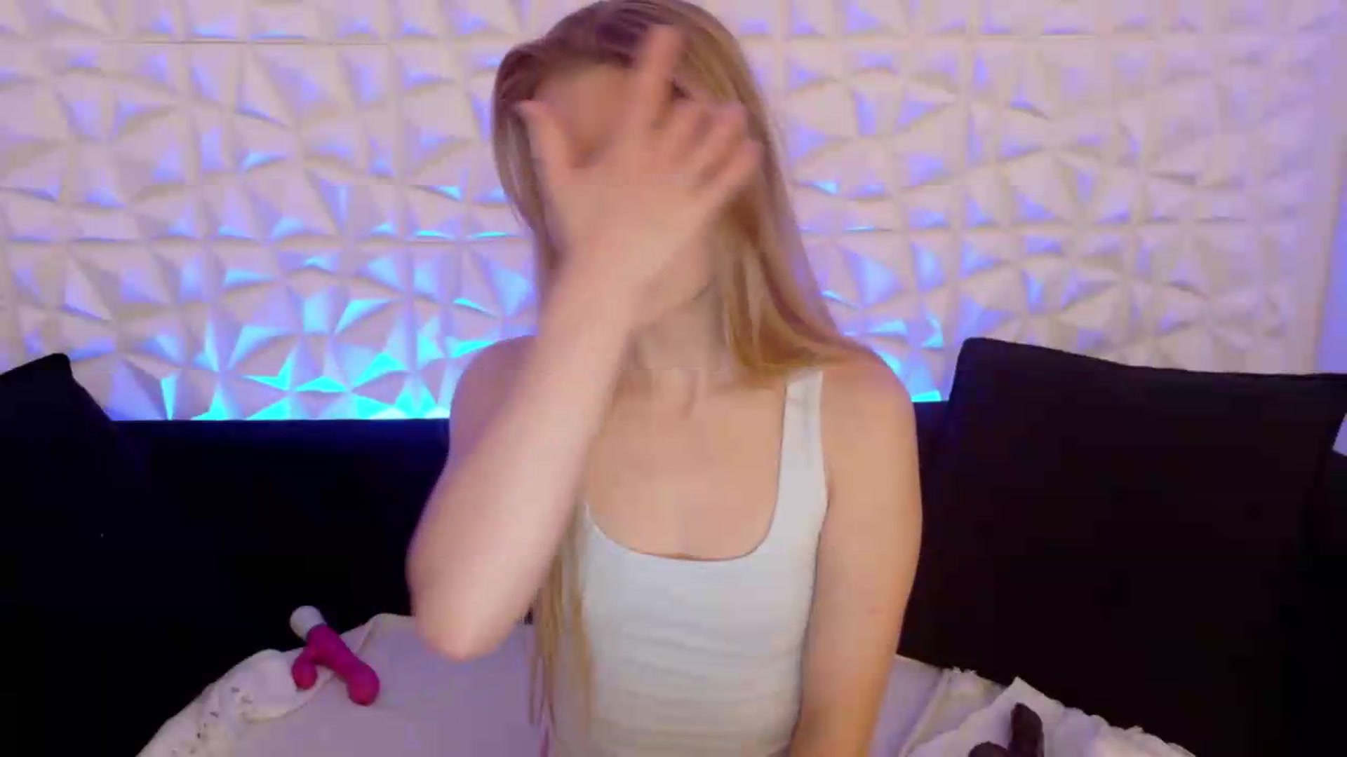 Gallery image thumbnail from xSadiexBlairx's myfreecams stream on, 06/20/2026, 03:30 image 15 of 20