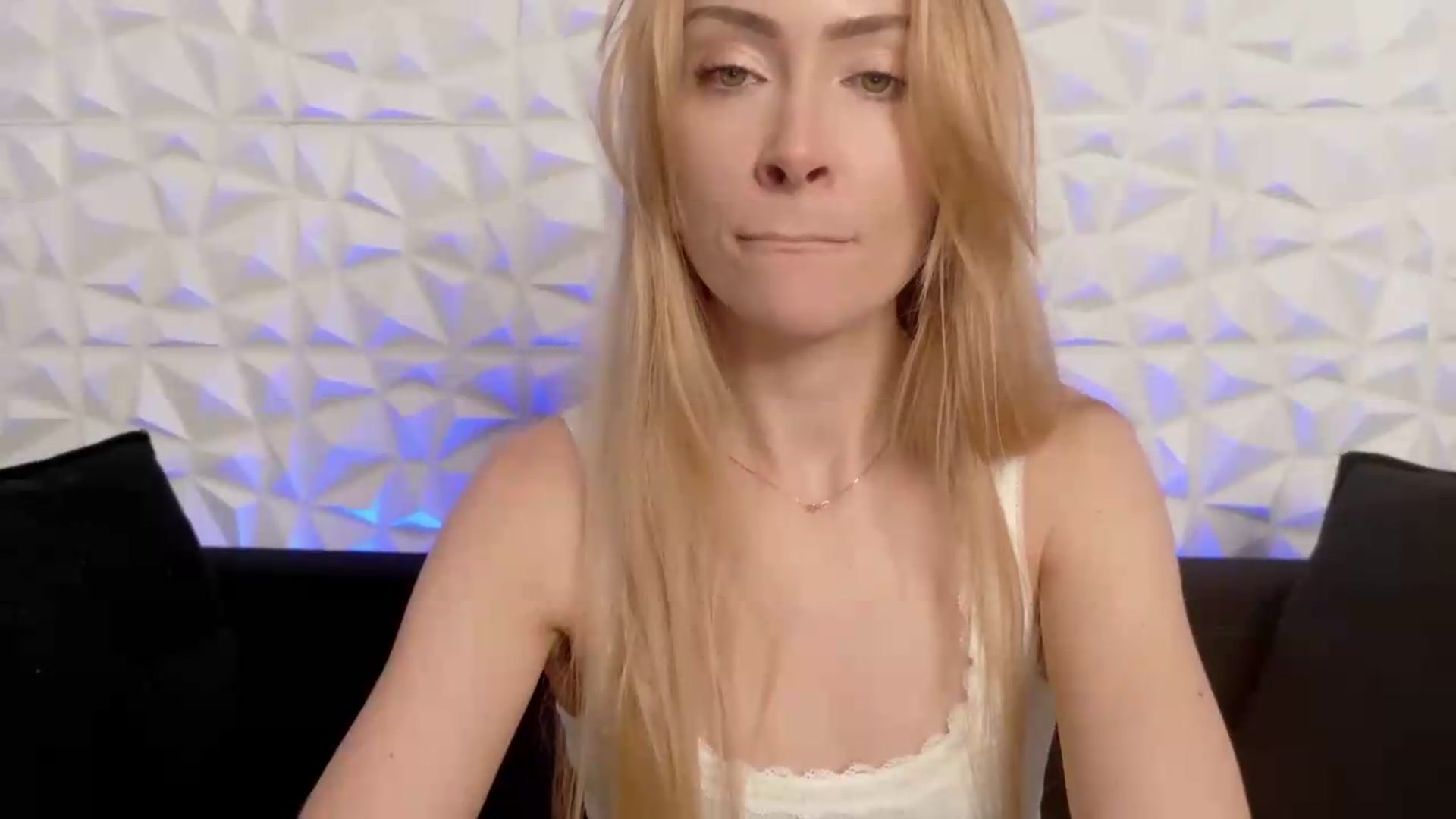 Gallery image thumbnail from xSadiexBlairx's myfreecams stream on, 06/22/2026, 19:20 image 10 of 20
