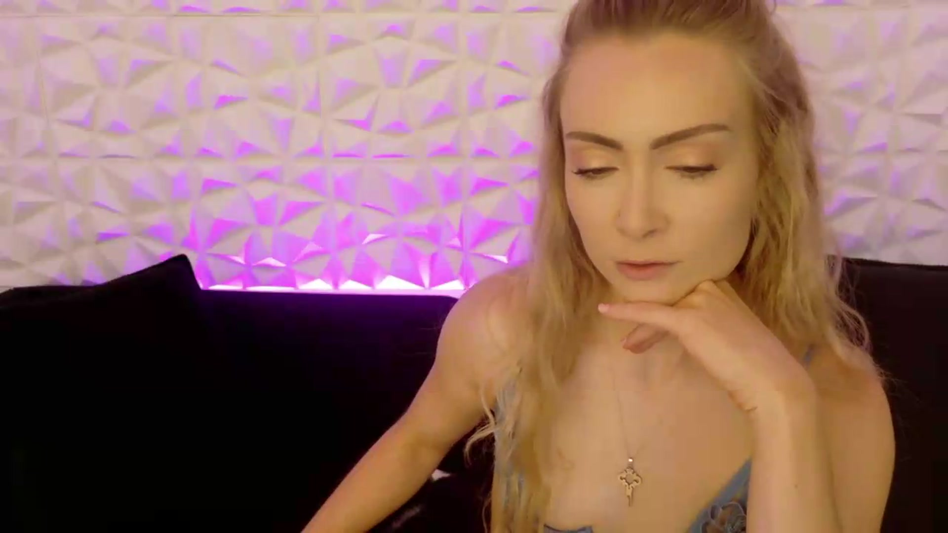 Gallery image thumbnail from xSadiexBlairx's myfreecams stream on, 06/27/2026, 23:44 image 4 of 20