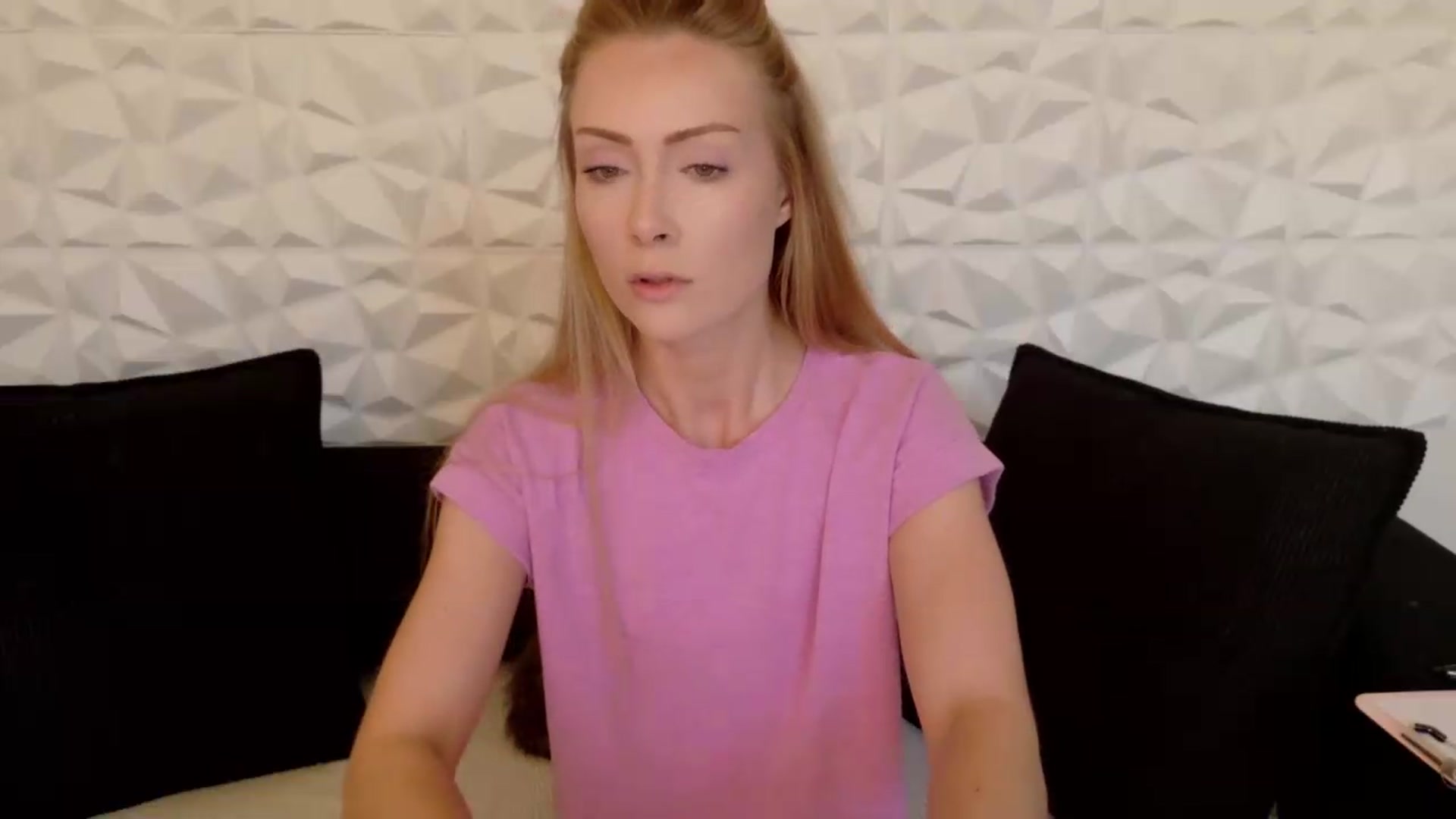 Gallery image thumbnail from xSadiexBlairx's myfreecams stream on, 07/22/2026, 18:21 image 2 of 20