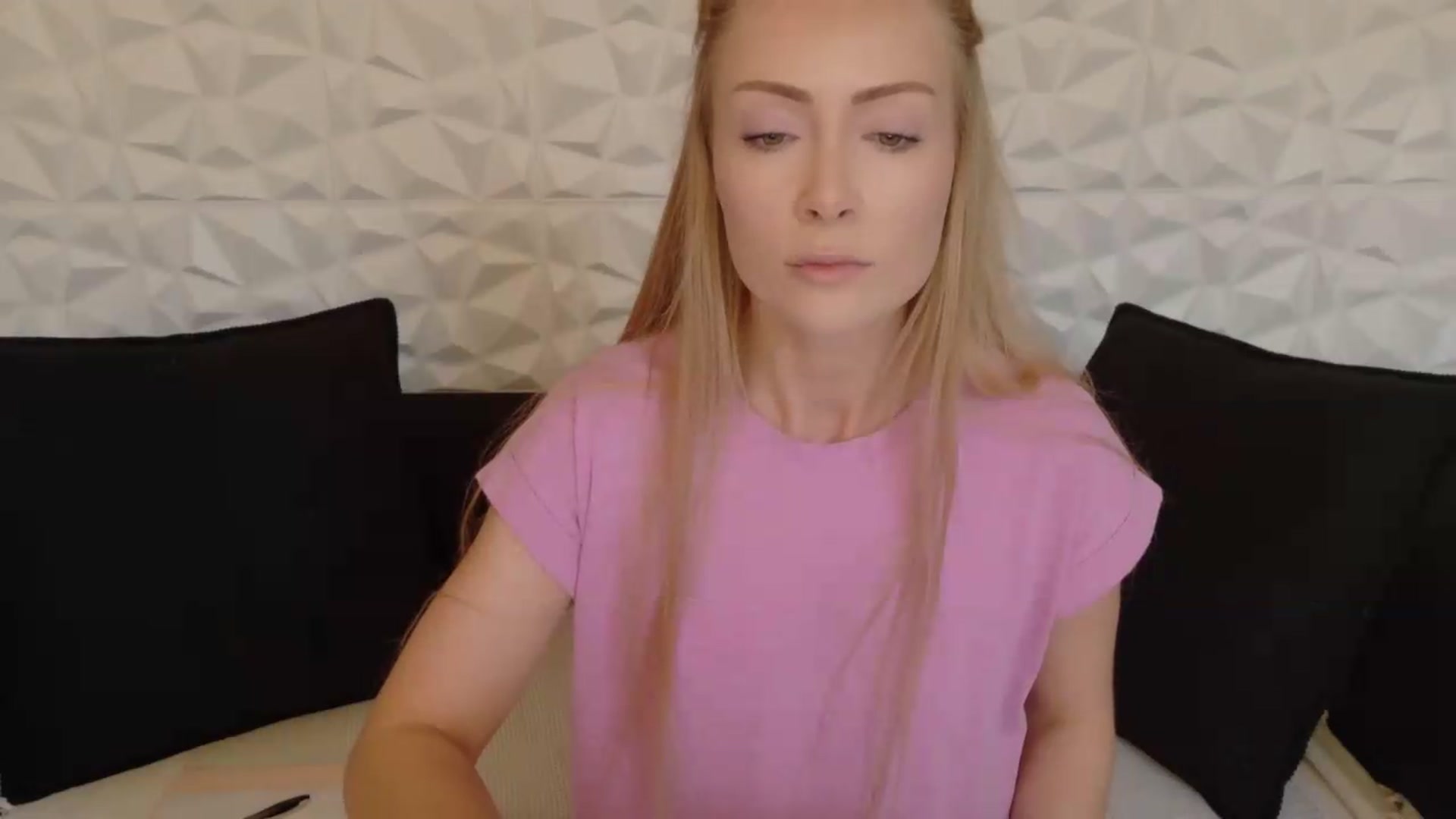 Gallery image thumbnail from xSadiexBlairx's myfreecams stream on, 07/22/2026, 19:00 image 8 of 20