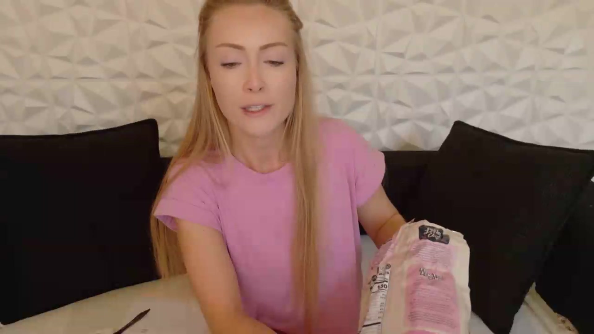 Gallery image thumbnail from xSadiexBlairx's myfreecams stream on, 07/22/2026, 19:42 image 7 of 20