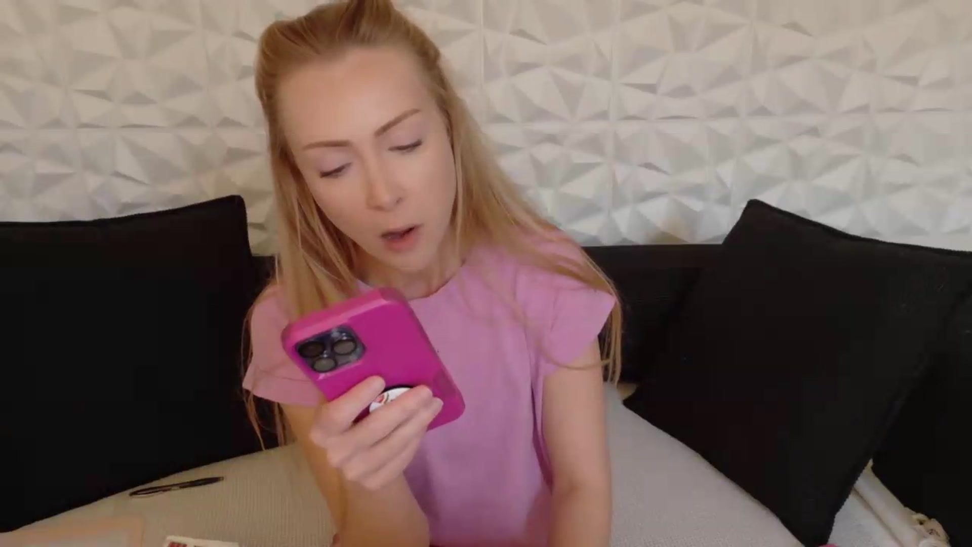 Gallery image thumbnail from xSadiexBlairx's myfreecams stream on, 07/22/2026, 20:05 image 10 of 20