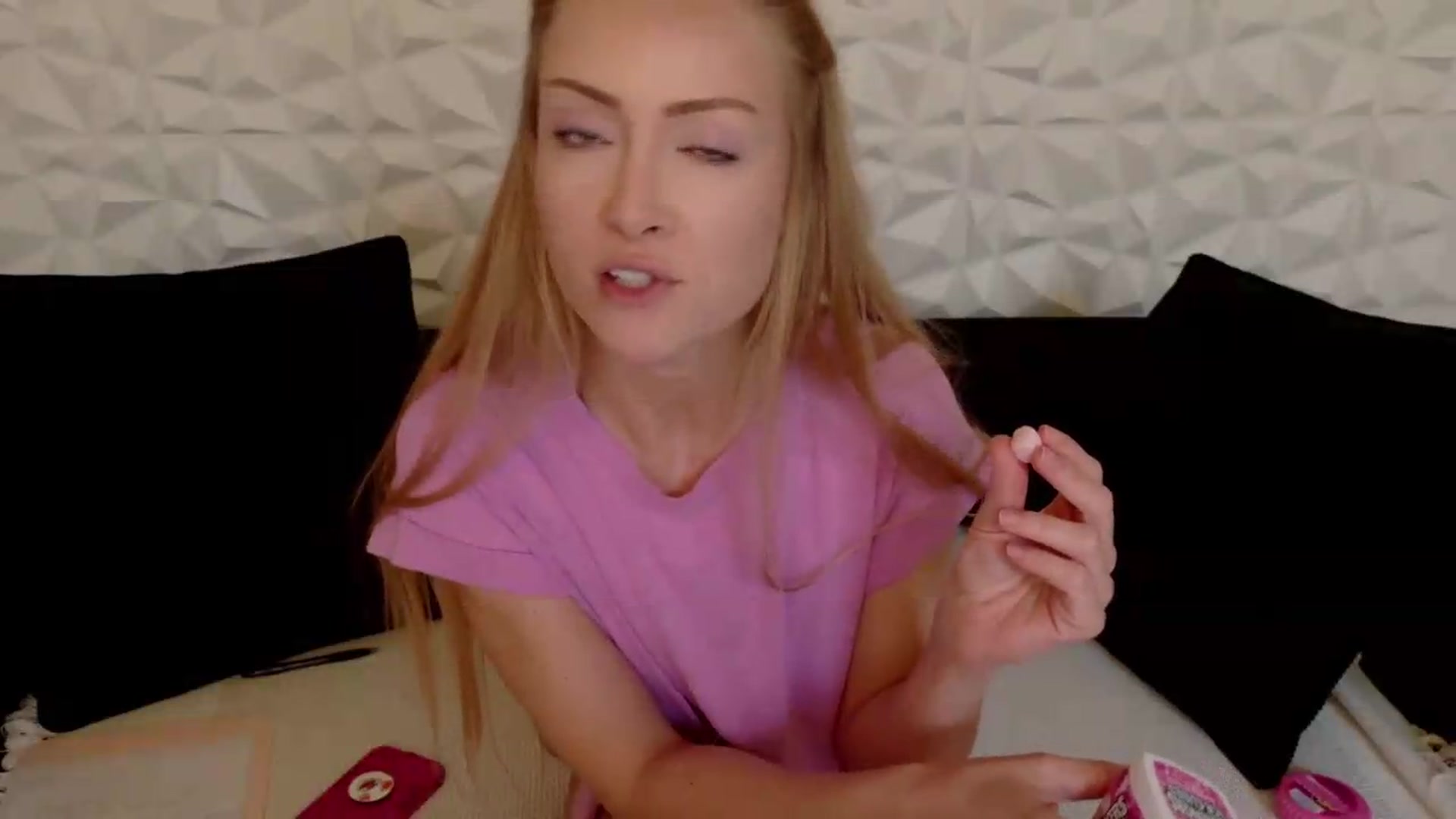 Gallery image thumbnail from xSadiexBlairx's myfreecams stream on, 07/22/2026, 21:06 image 4 of 20