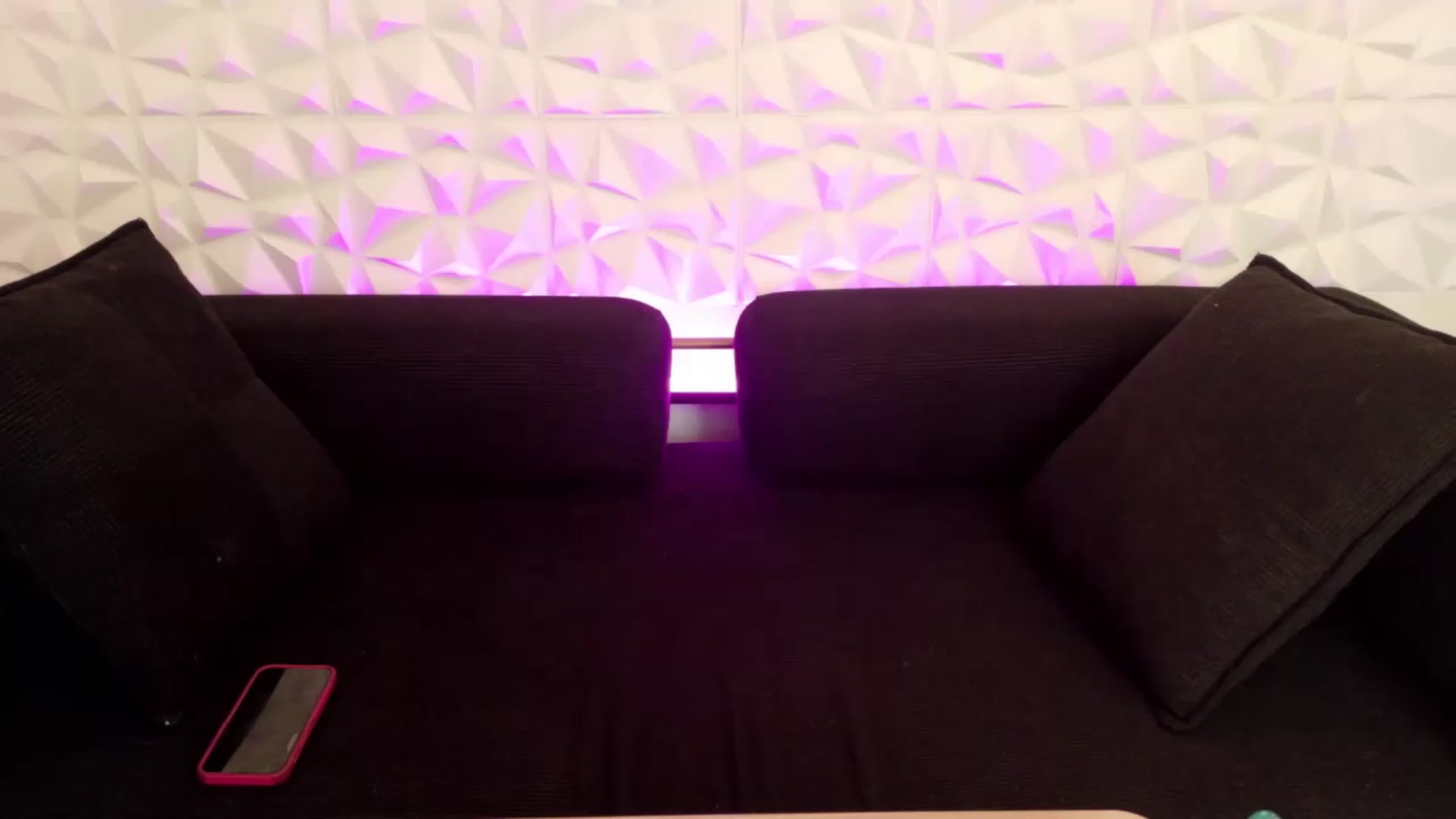 Gallery image thumbnail from xSadiexBlairx's myfreecams stream on, 08/13/2026, 20:00 image 17 of 20