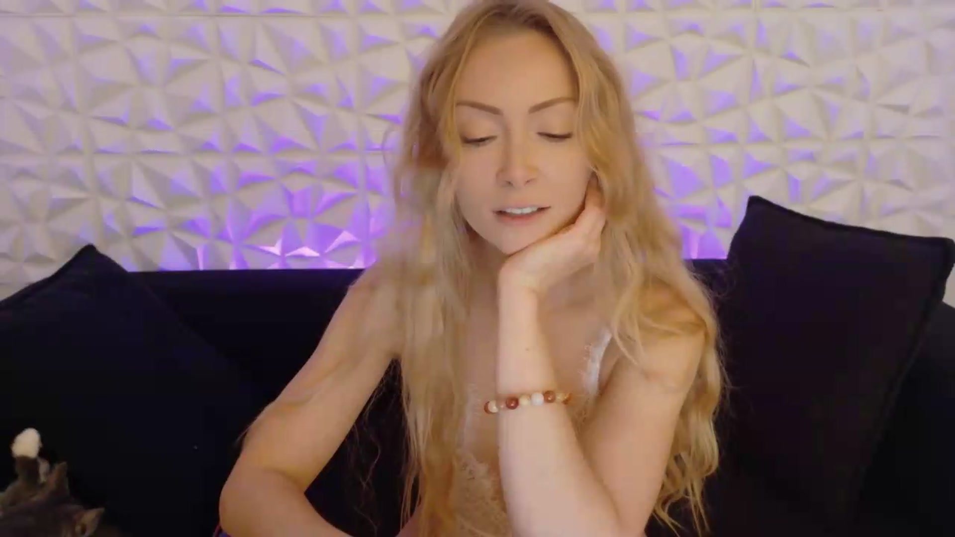 Gallery image thumbnail from xSadiexBlairx's myfreecams stream on, 08/18/2026, 19:51 image 10 of 20