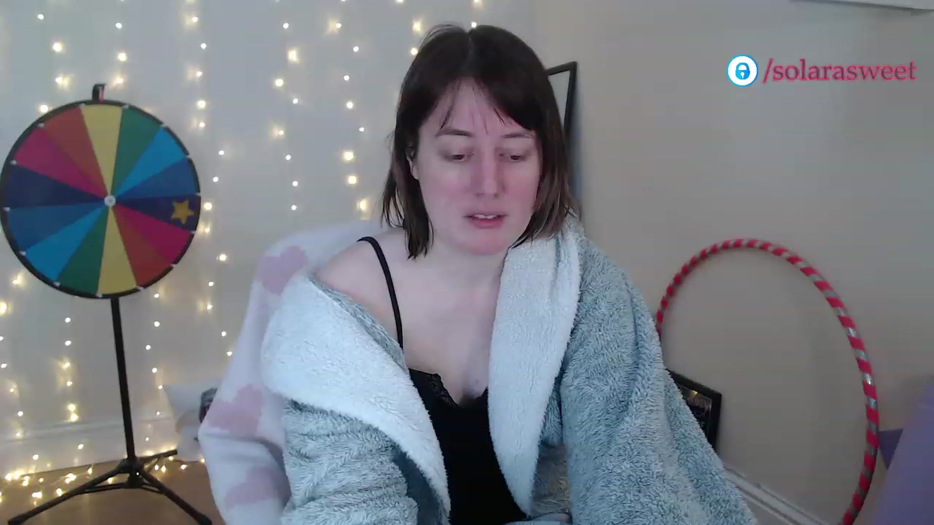 Gallery image thumbnail from xSolaraSweetx's myfreecams stream on, 01/04/2023, 09:01 image 18 of 20