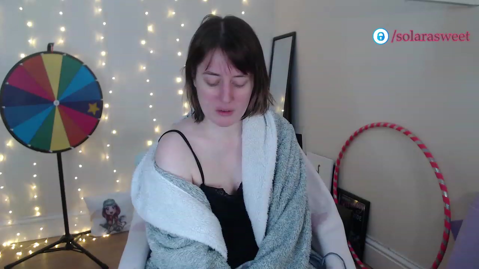 Gallery image thumbnail from xSolaraSweetx's myfreecams stream on, 01/04/2023, 09:01 image 13 of 20