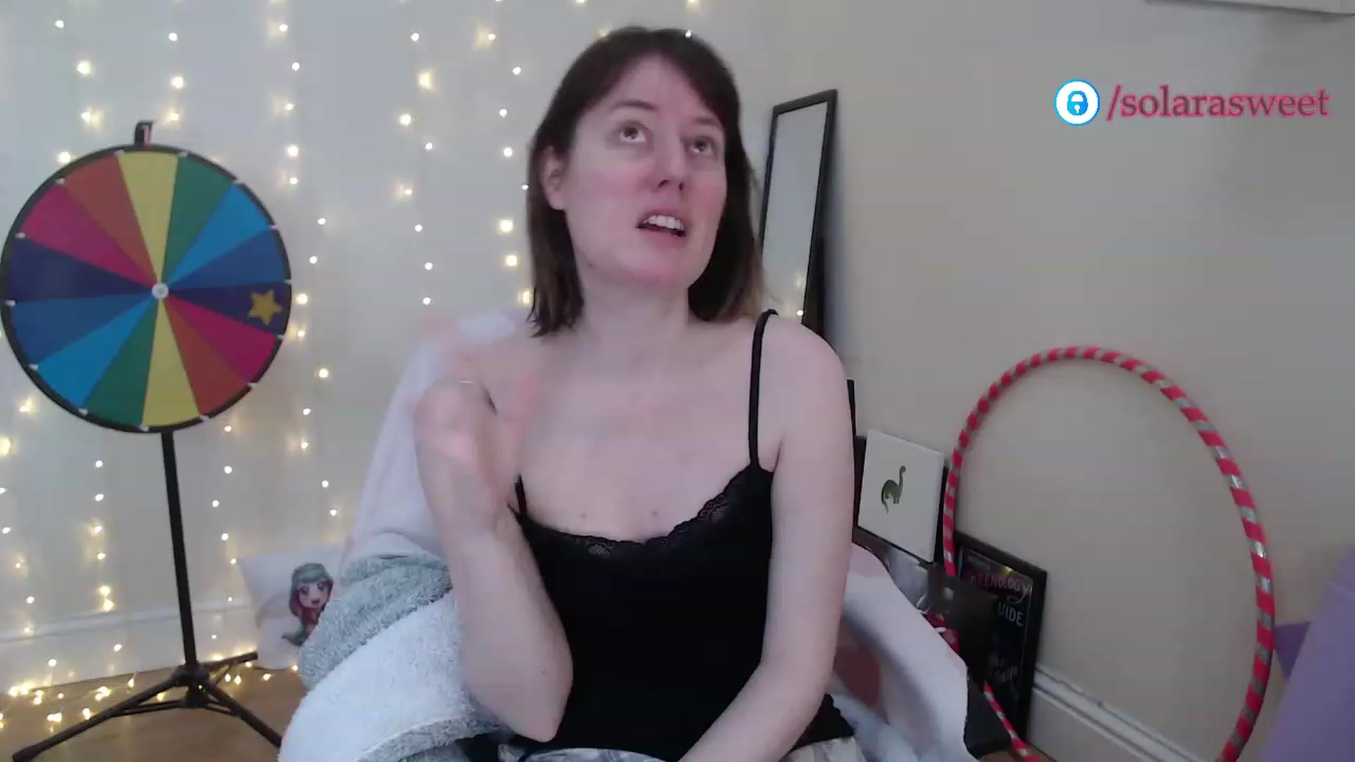 Gallery image thumbnail from xSolaraSweetx's myfreecams stream on, 01/04/2023, 09:54 image 18 of 20
