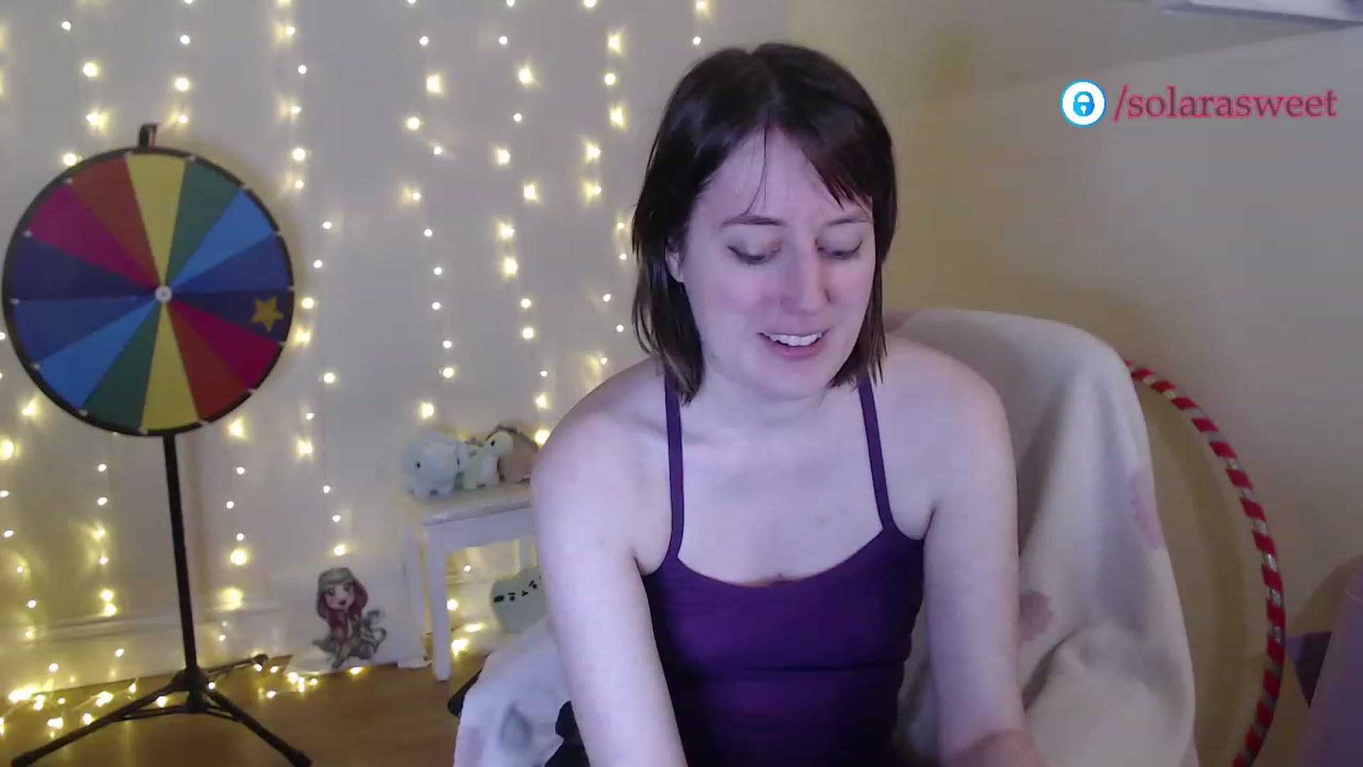 Gallery image thumbnail from xSolaraSweetx's myfreecams stream on, 01/04/2023, 19:34 image 19 of 20