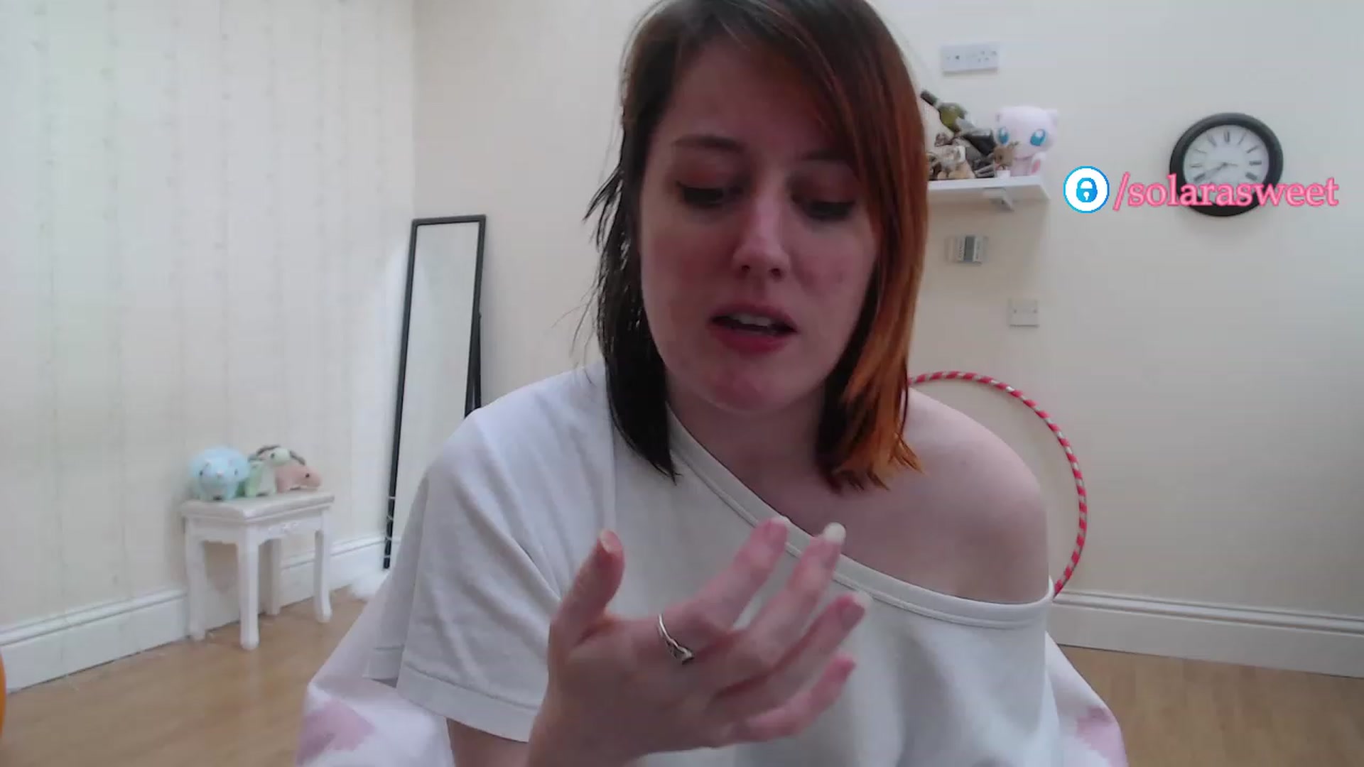 Gallery image thumbnail from xSolaraSweetx's myfreecams stream on, 04/15/2023, 21:39 image 1 of 20