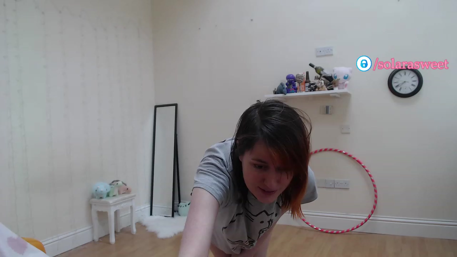Gallery image thumbnail from xSolaraSweetx's myfreecams stream on, 04/30/2023, 10:23 image 2 of 20
