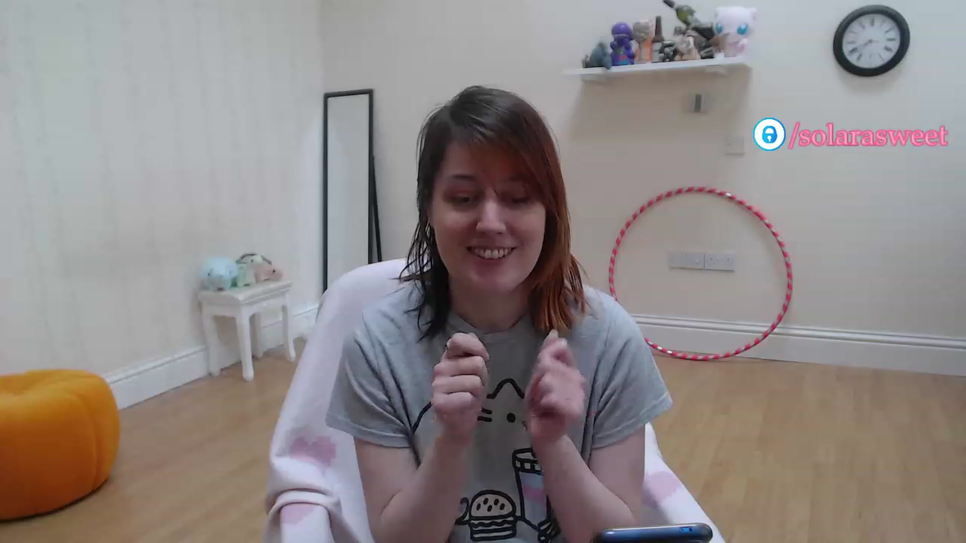 Gallery image thumbnail from xSolaraSweetx's myfreecams stream on, 04/30/2023, 10:23 image 10 of 20