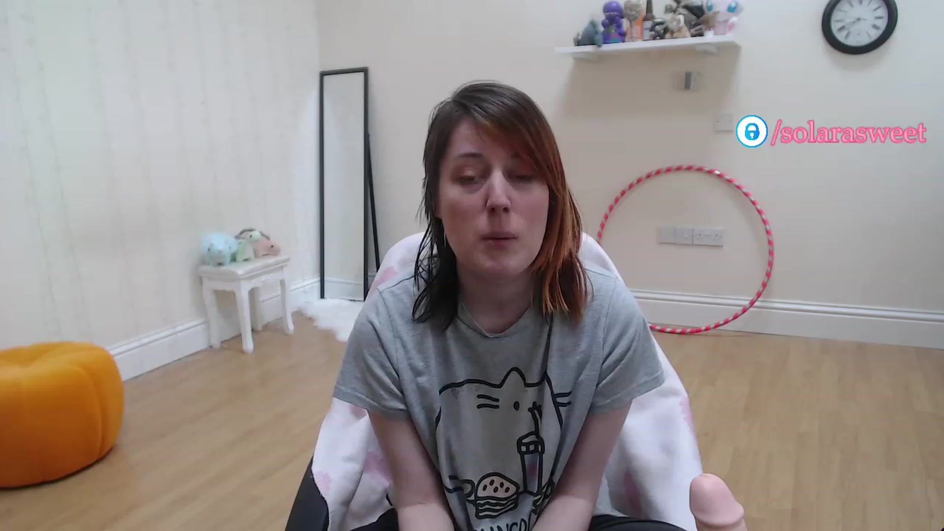 Gallery image thumbnail from xSolaraSweetx's myfreecams stream on, 04/30/2023, 14:33 image 9 of 20