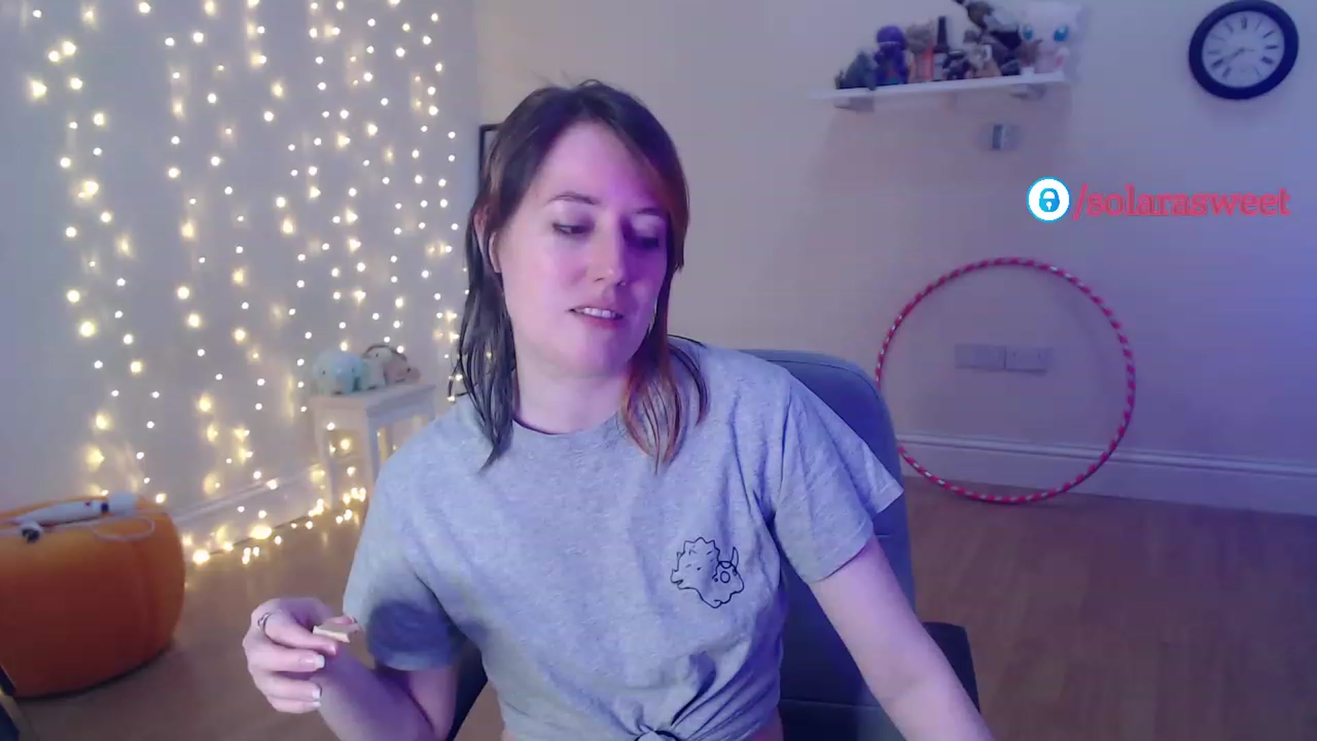 Gallery image thumbnail from xSolaraSweetx's myfreecams stream on, 06/29/2023, 21:02 image 15 of 20