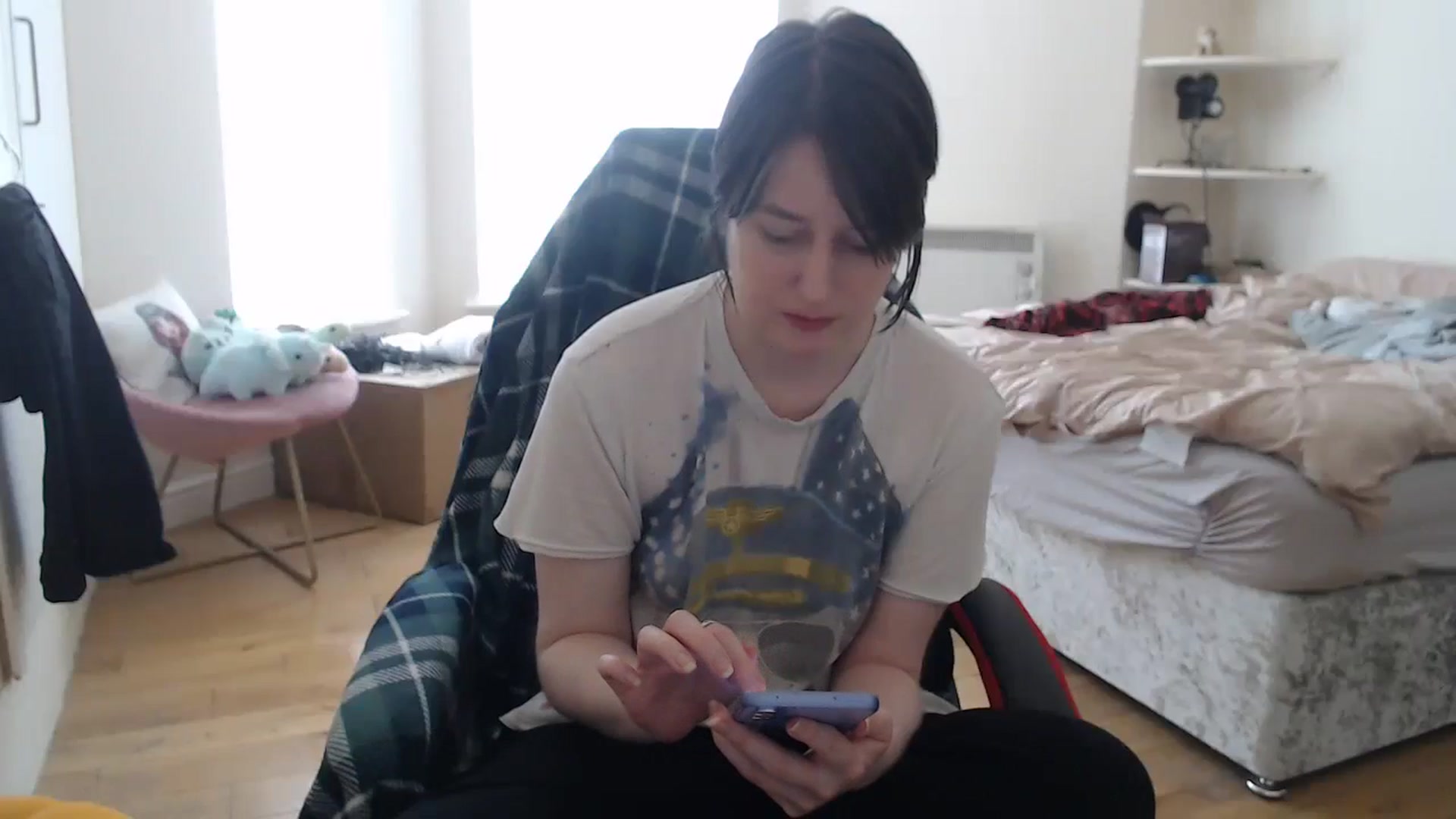 Gallery image thumbnail from xSolaraSweetx's myfreecams stream on, 07/21/2024, 13:27 image 8 of 20