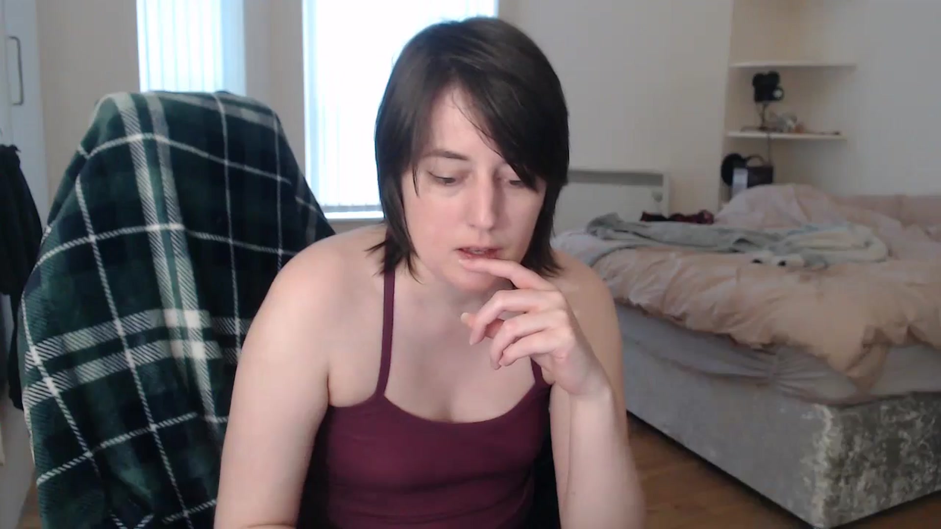 Gallery image thumbnail from xSolaraSweetx's myfreecams stream on, 07/23/2024, 18:32 image 20 of 20