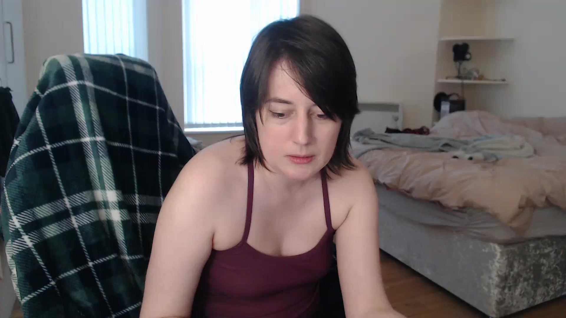 Gallery image thumbnail from xSolaraSweetx's myfreecams stream on, 07/23/2024, 18:32 image 16 of 20