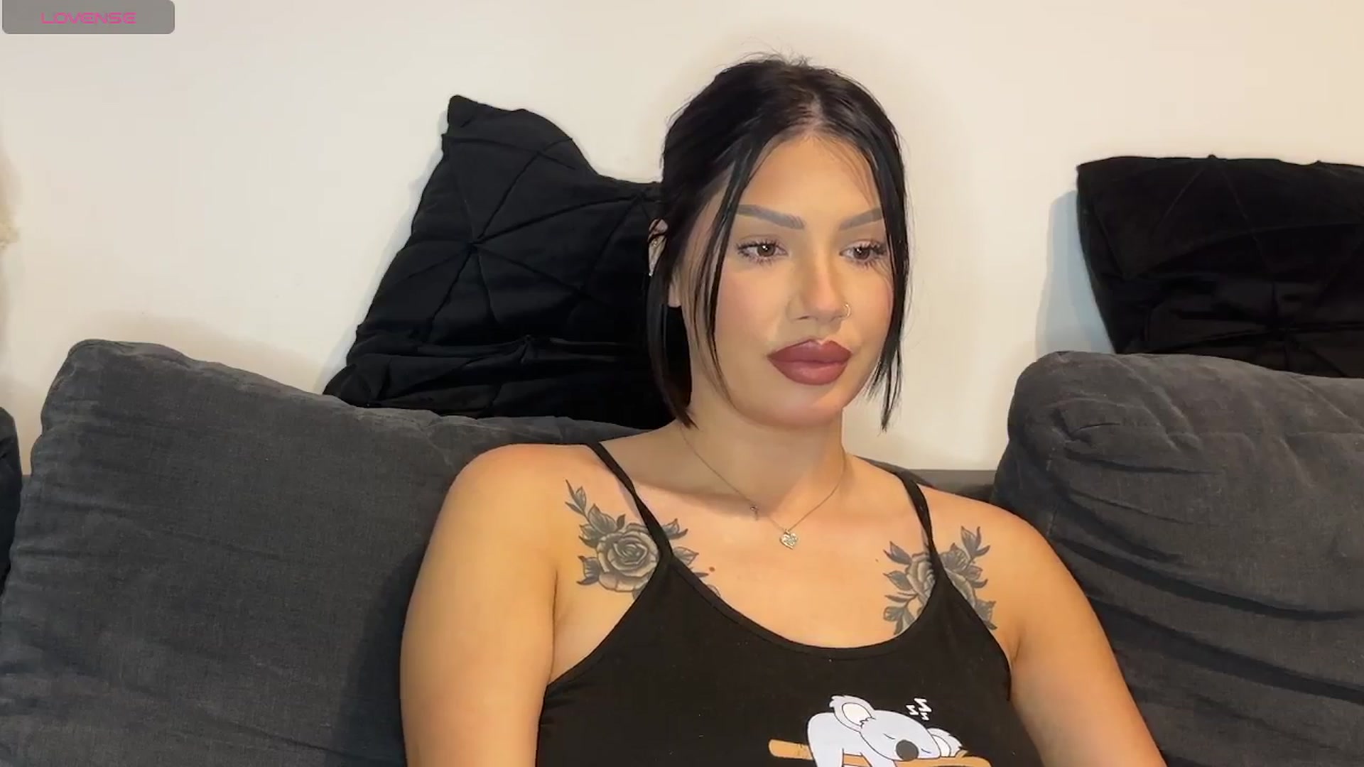 Gallery image thumbnail from xSugarKellie's myfreecams stream on, 05/27/2024, 17:19 image 10 of 20