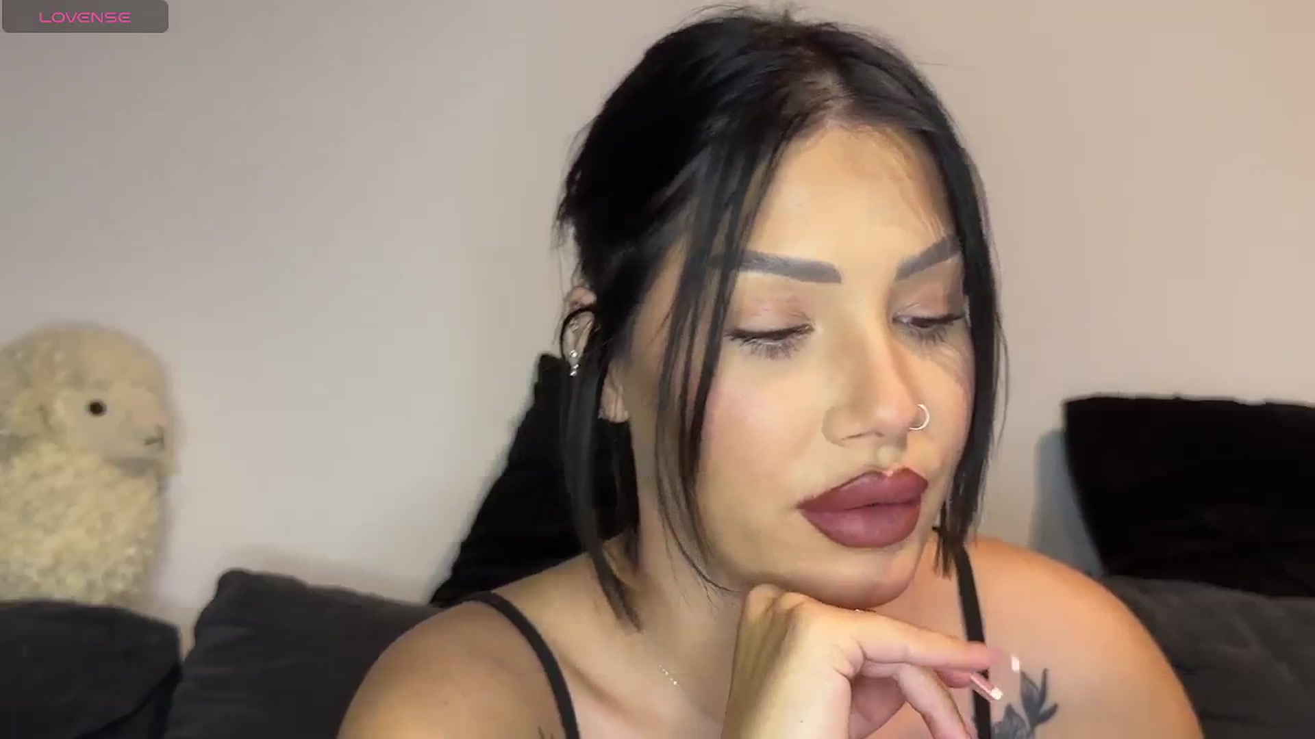 Gallery image thumbnail from xSugarKellie's myfreecams stream on, 05/27/2024, 18:27 image 2 of 20