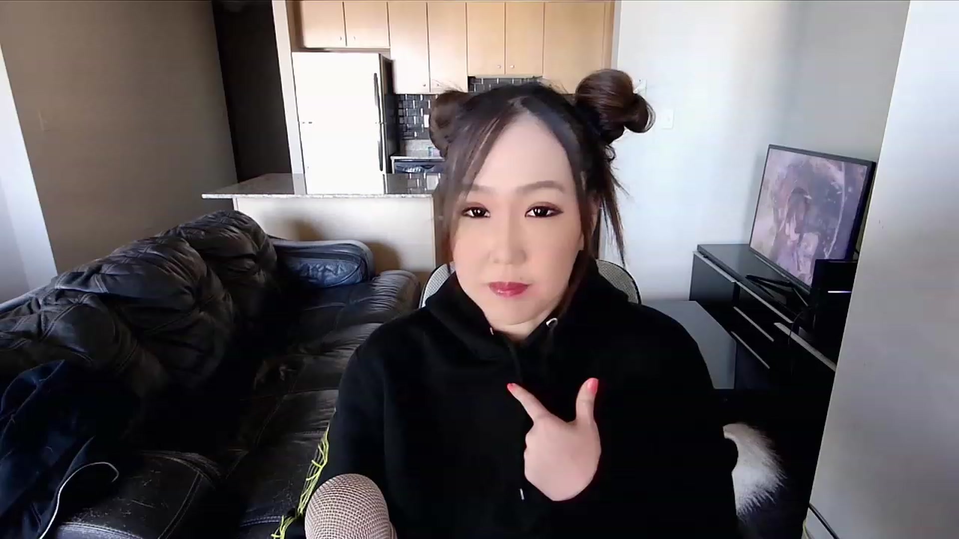 Gallery image thumbnail from xWildThingx's myfreecams stream on, 11/19/2023, 18:43 image 3 of 20