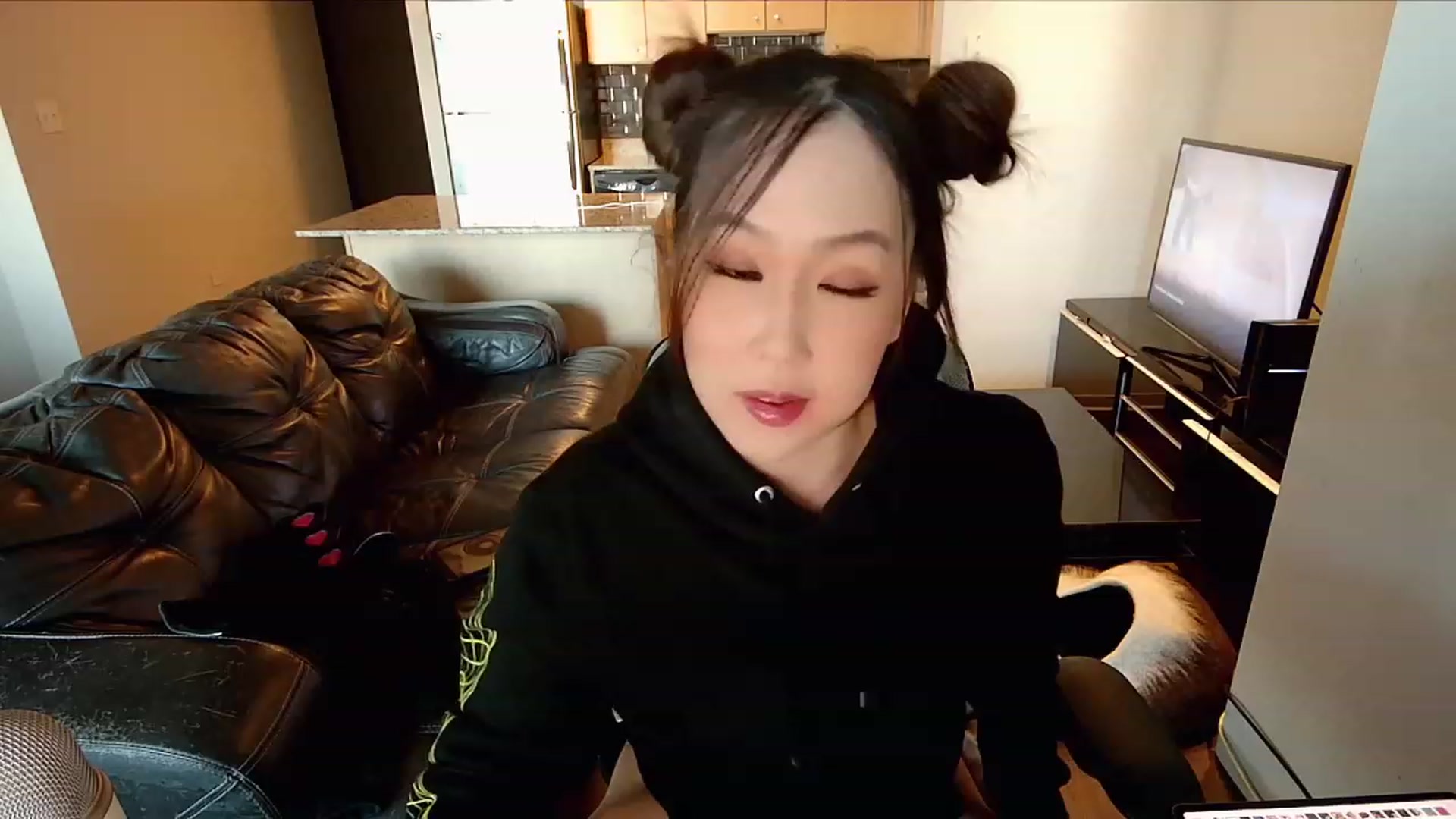 Gallery image thumbnail from xWildThingx's myfreecams stream on, 11/19/2023, 21:27 image 20 of 20