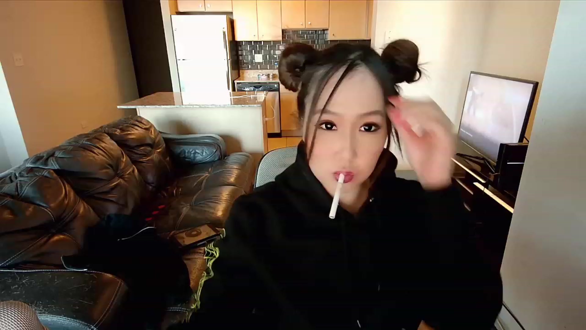 Gallery image thumbnail from xWildThingx's myfreecams stream on, 11/19/2023, 21:27 image 5 of 20