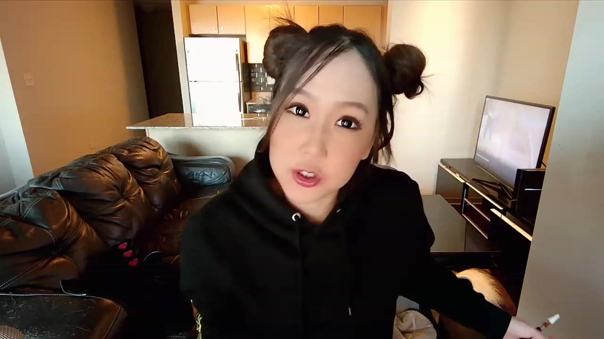Gallery image thumbnail from xWildThingx's myfreecams stream on, 11/19/2023, 21:27 image 18 of 20
