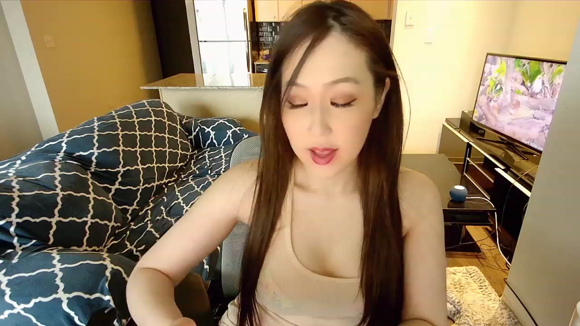 Gallery image thumbnail from xWildThingx's myfreecams stream on, 01/07/2024, 21:36 image 14 of 20